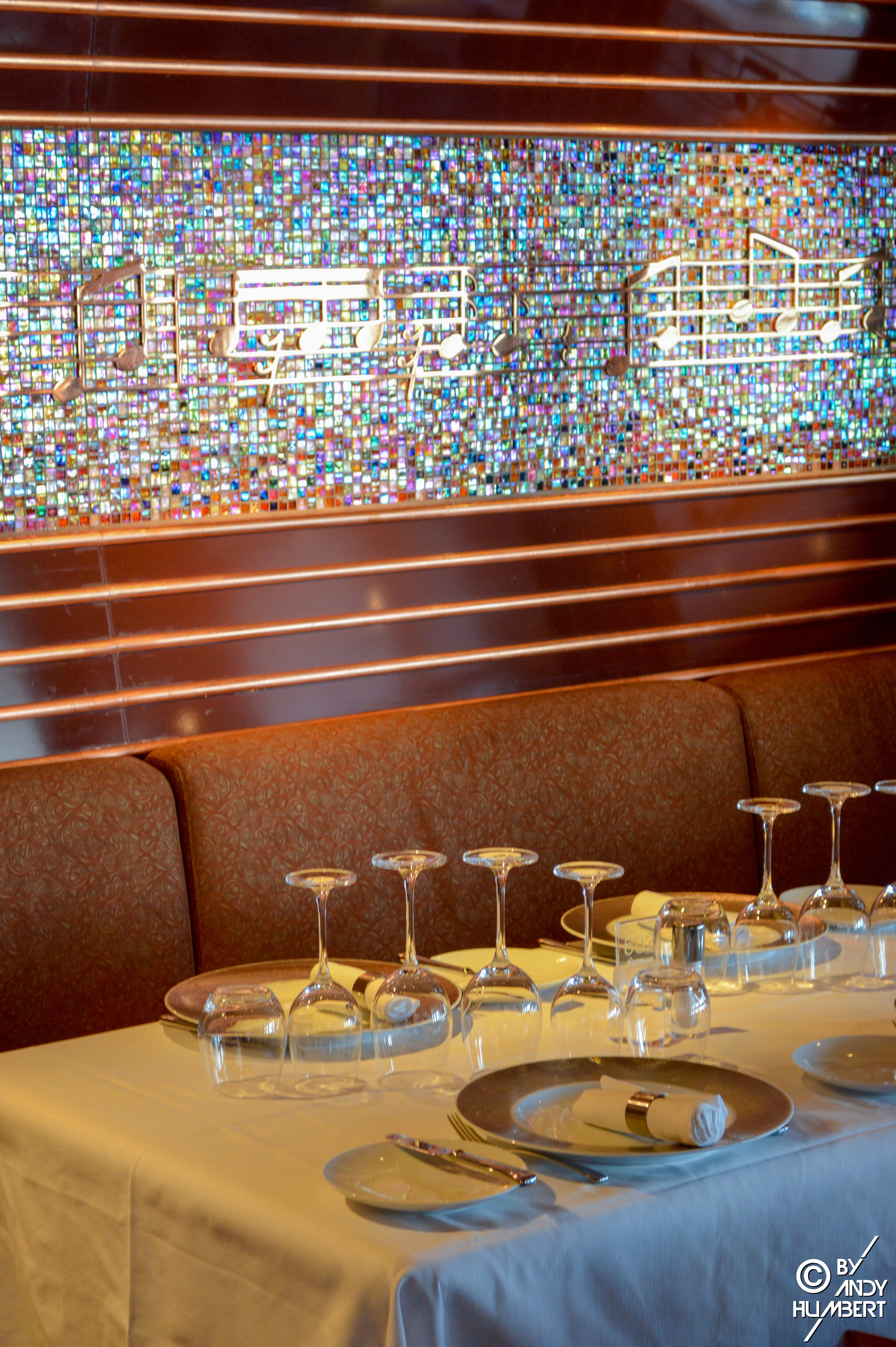 Restaurant Club Blue Moon (pont 11)