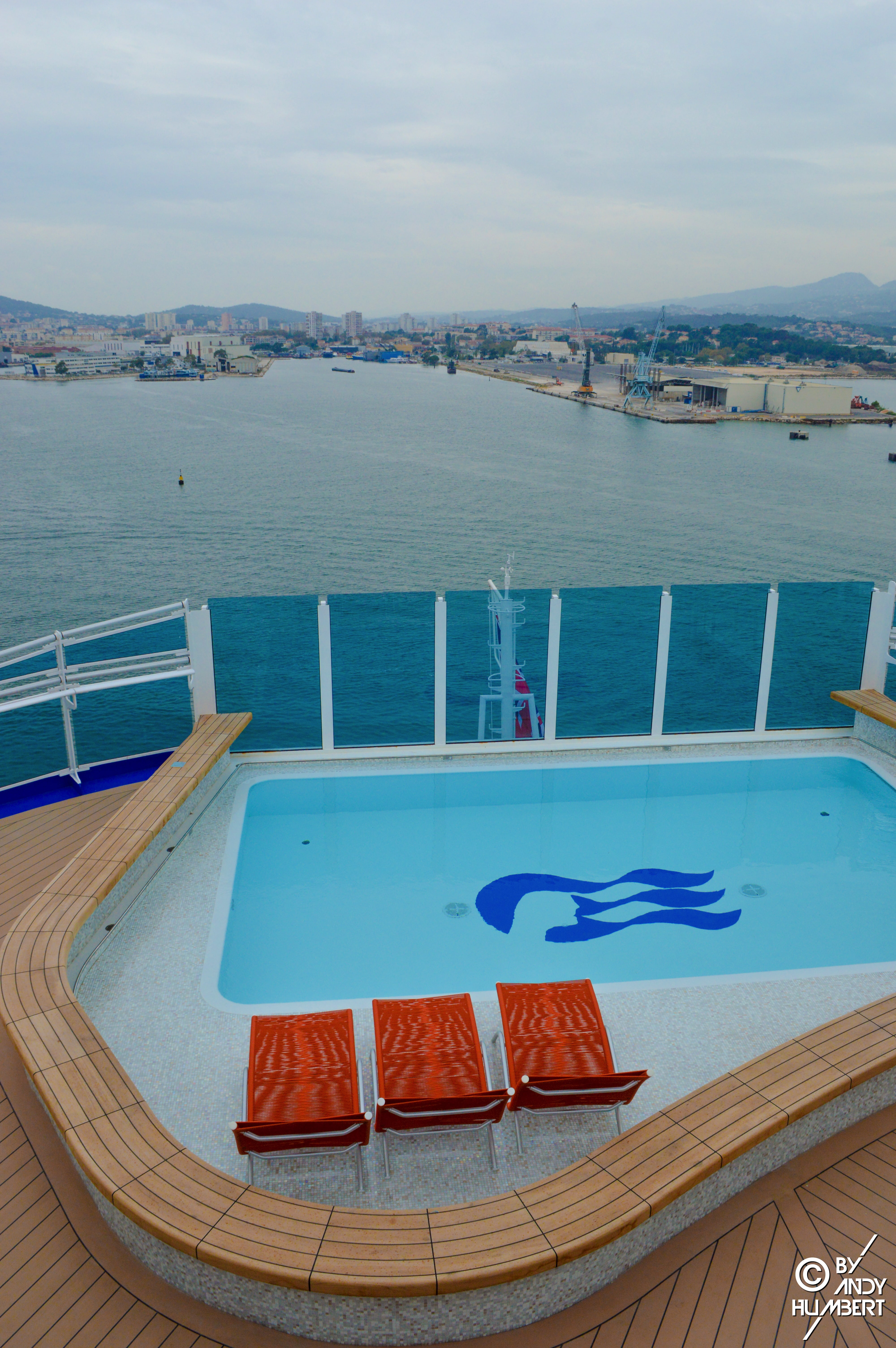 Wake View Pool (pont 16 Lido)