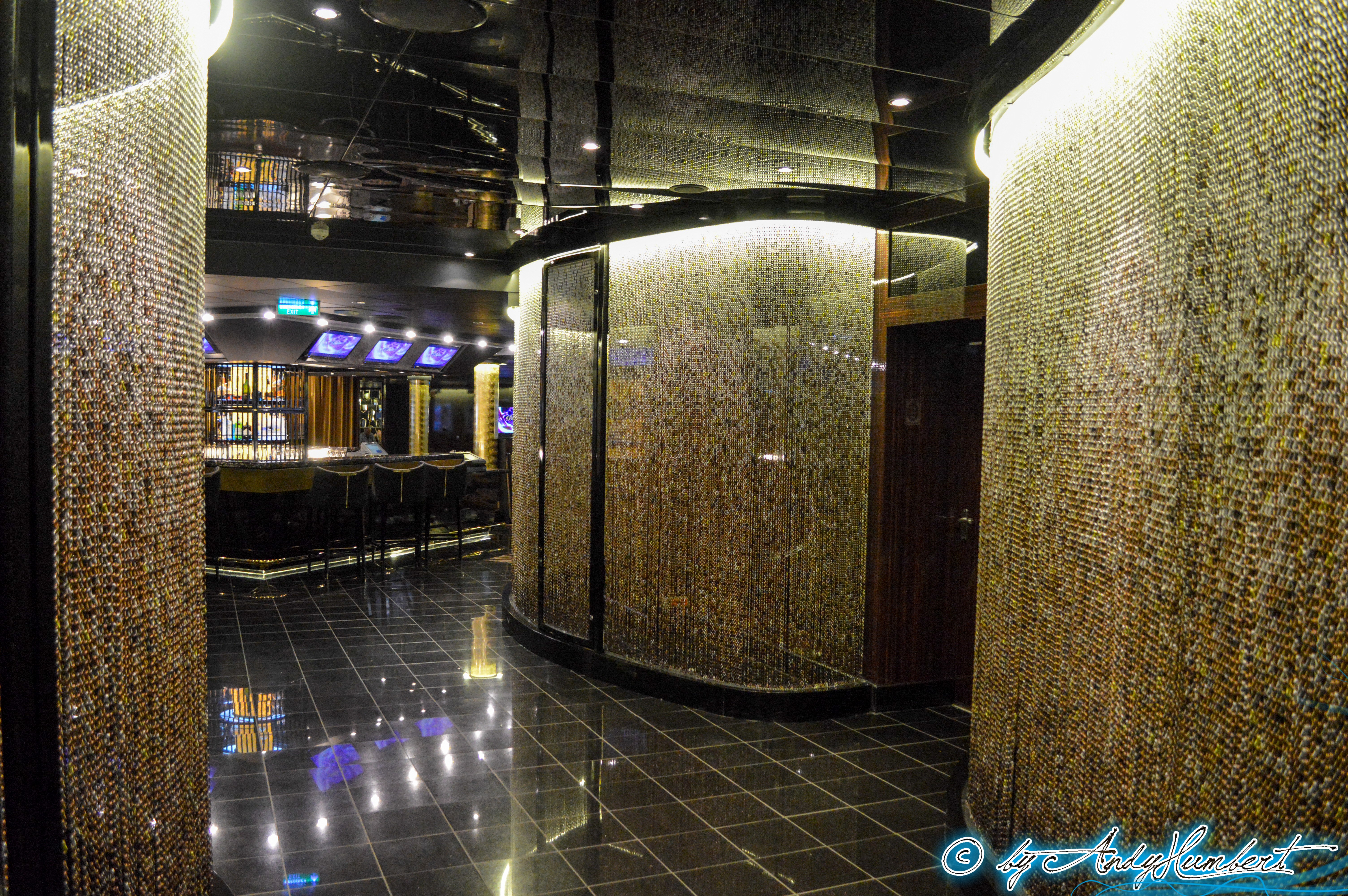Bliss Ultra Lounge (pont 7)