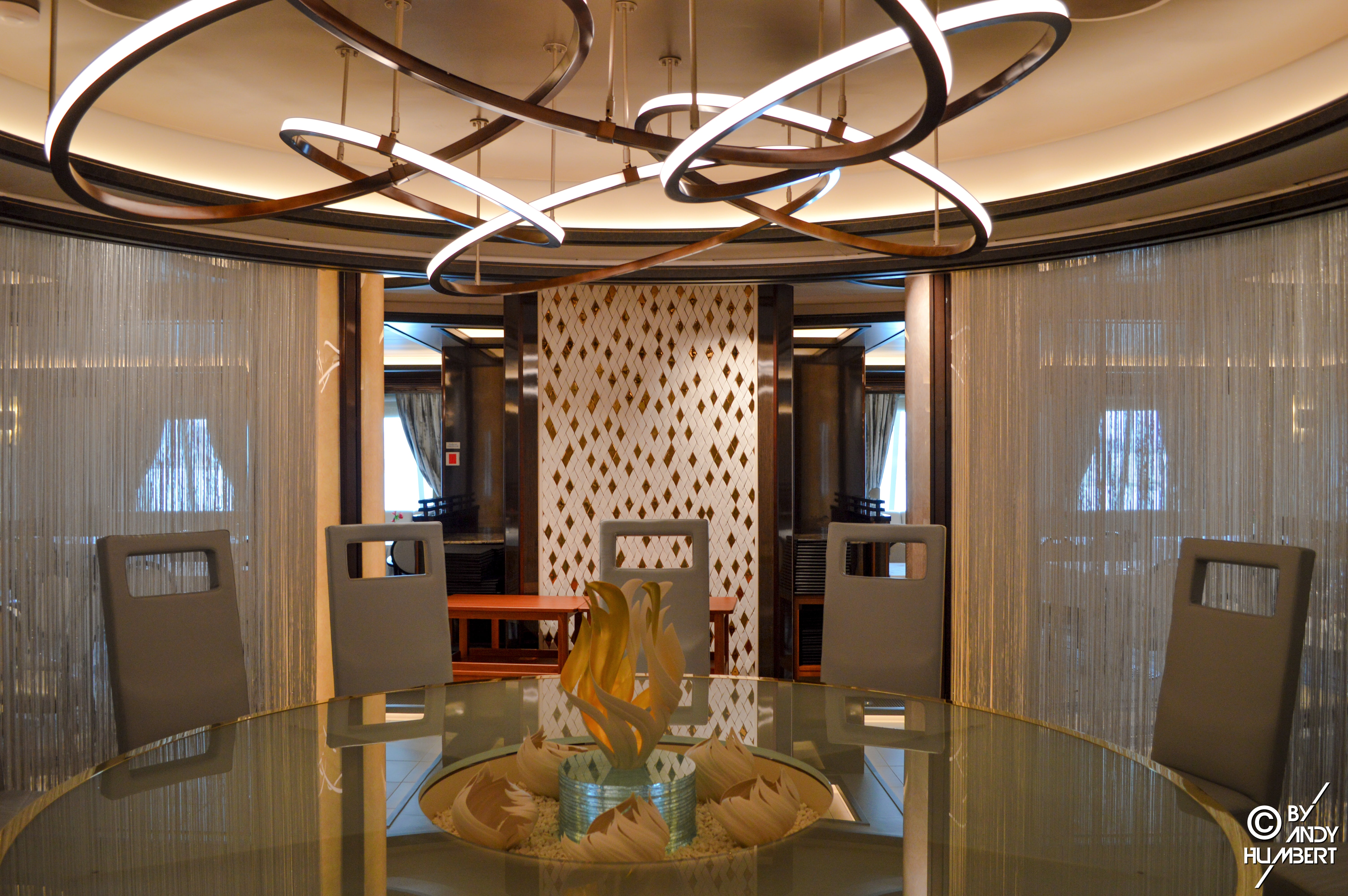 Cielo Dining Room (pont 6 Fiesta)