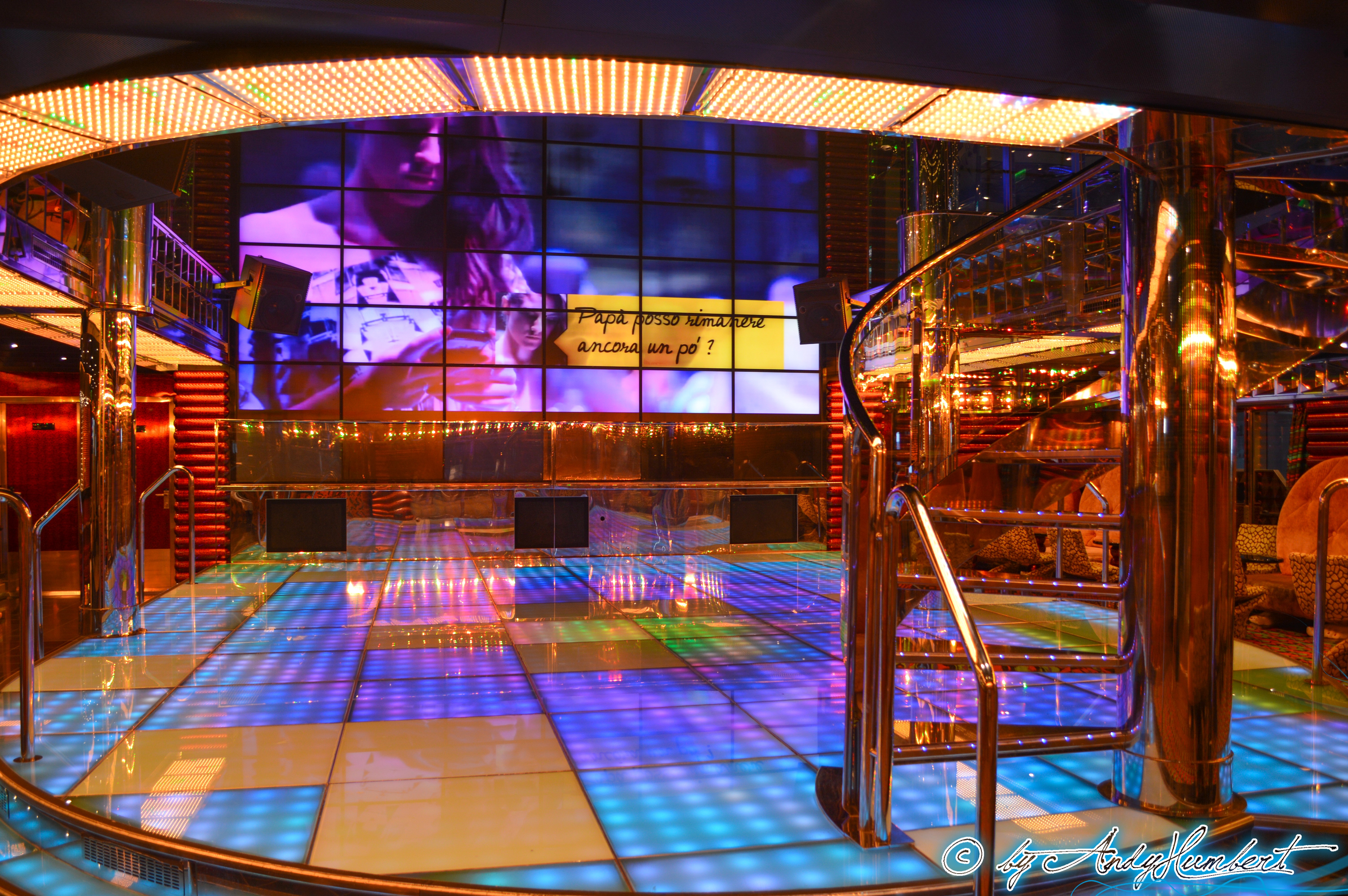 Discoteca Étoile (pont 4 Versailles)