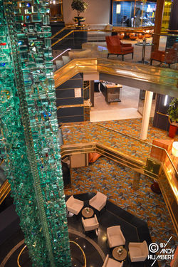 Le Grand Foyer (ponts 6 à 8)