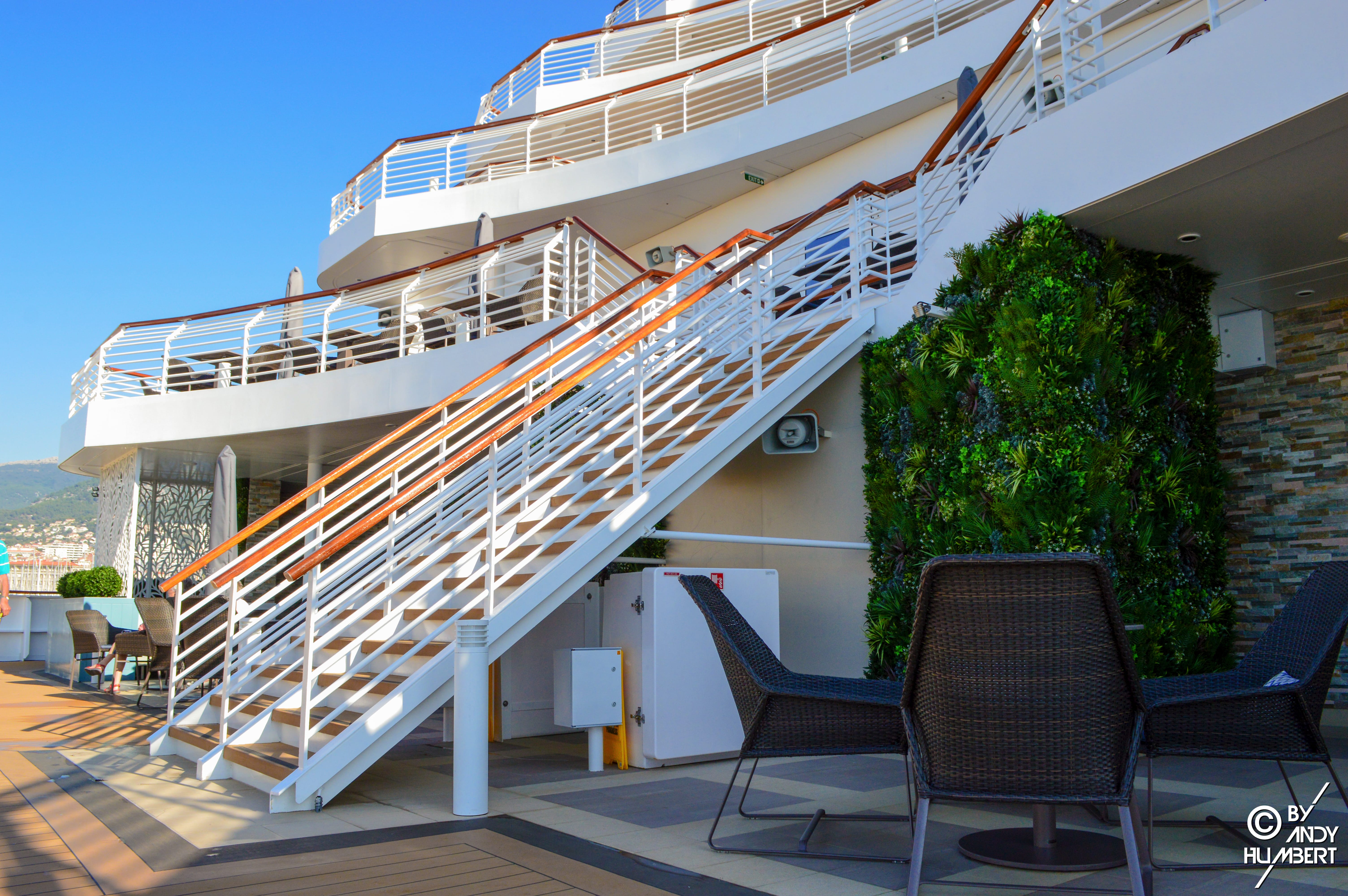 The Terrace (Promenade & E decks)
