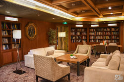 Café bibliothèque Les Explorateurs (pont 8 Grand Pont)