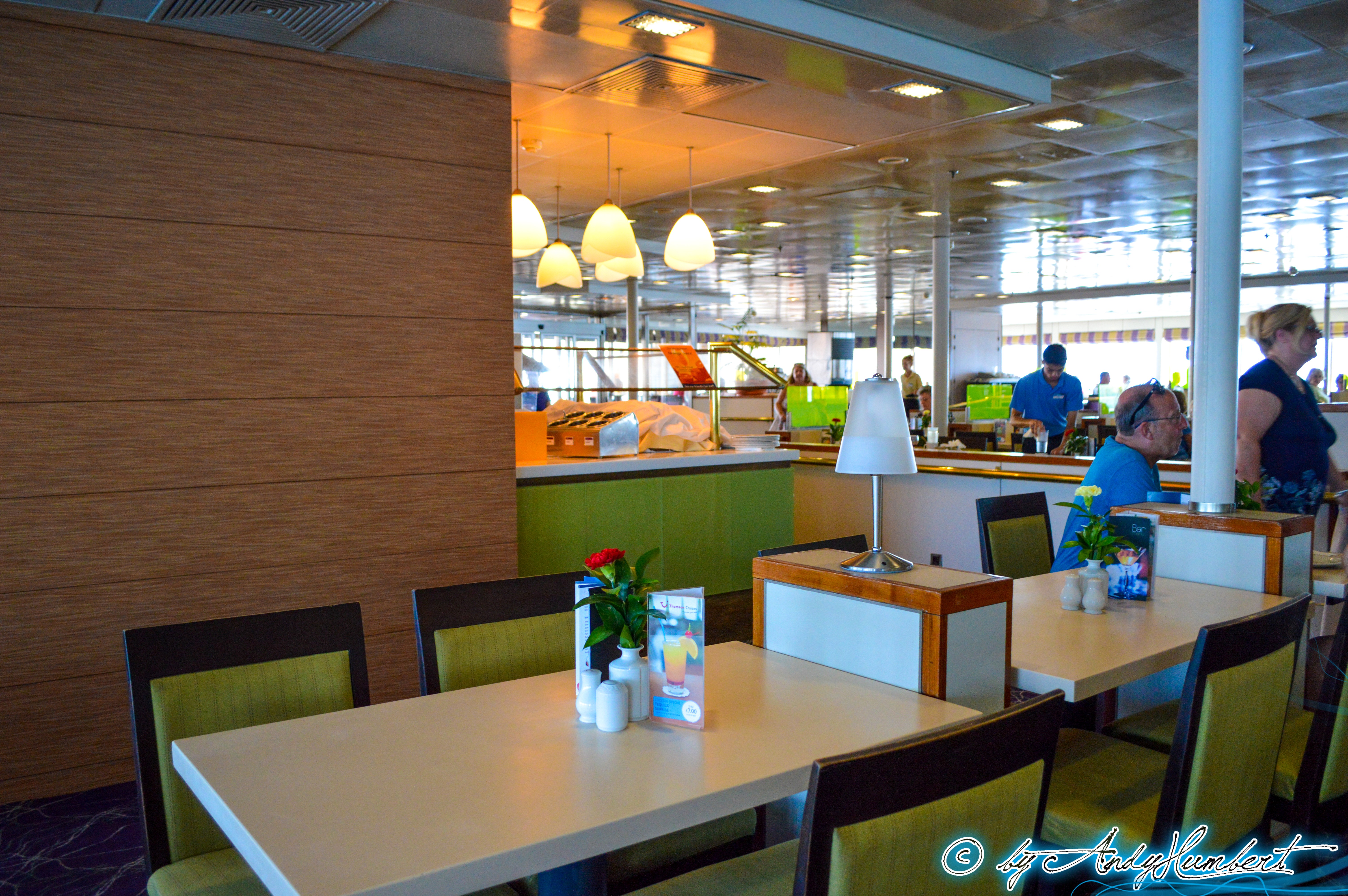 Lido Restaurant (pont 5)