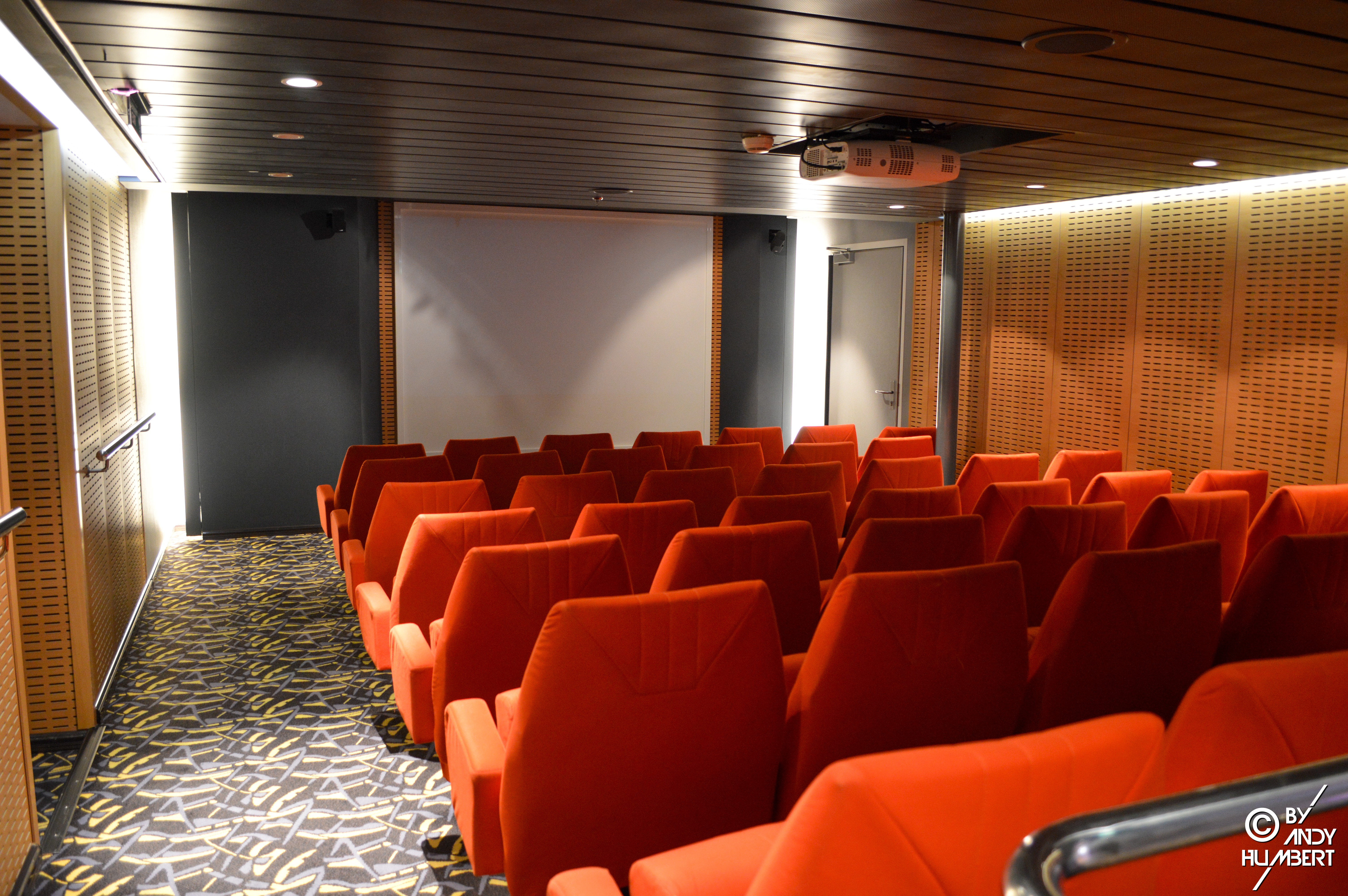 Cinémas (pont 6)