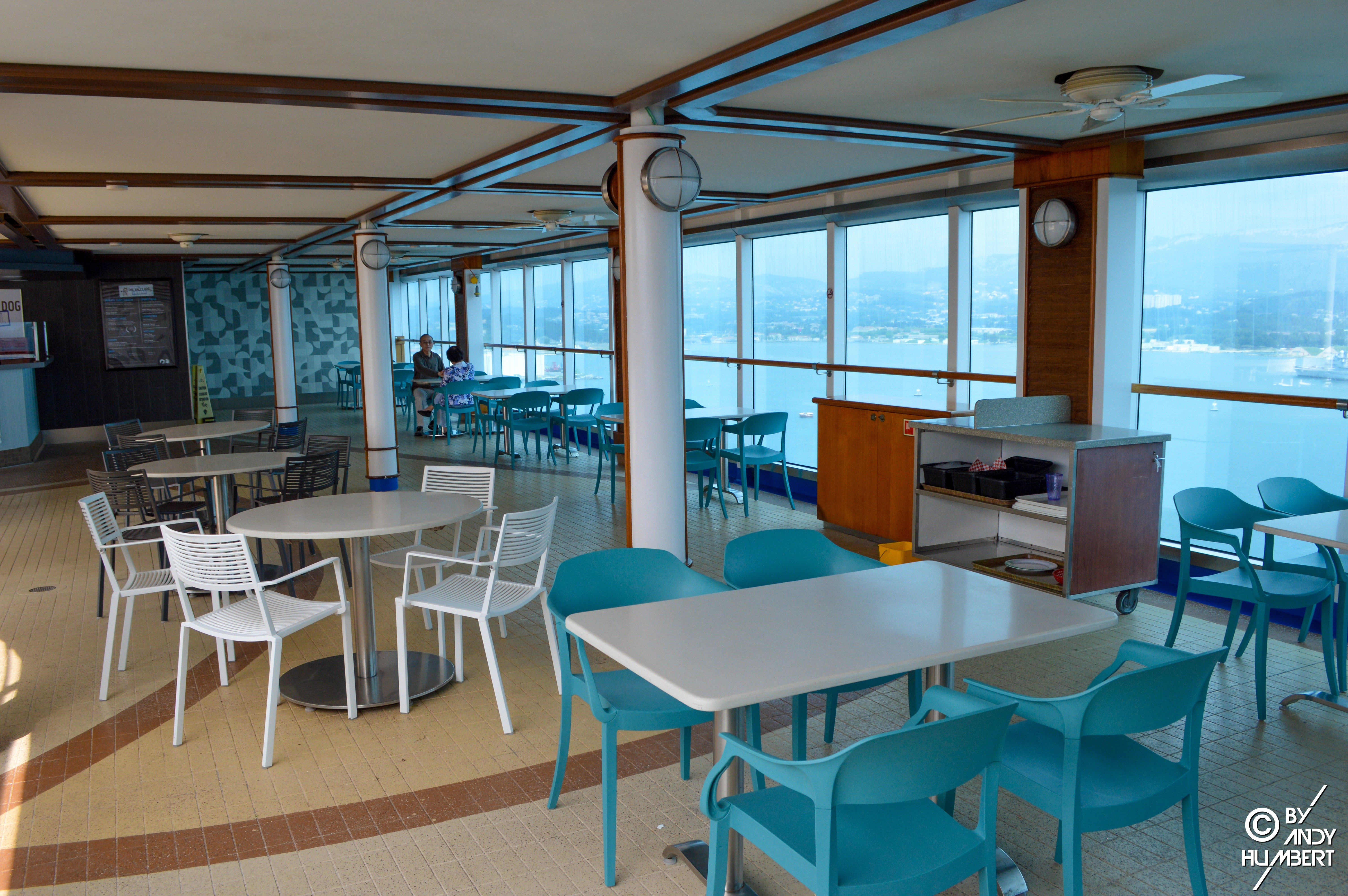 The Salty Dog Grill (pont 15)