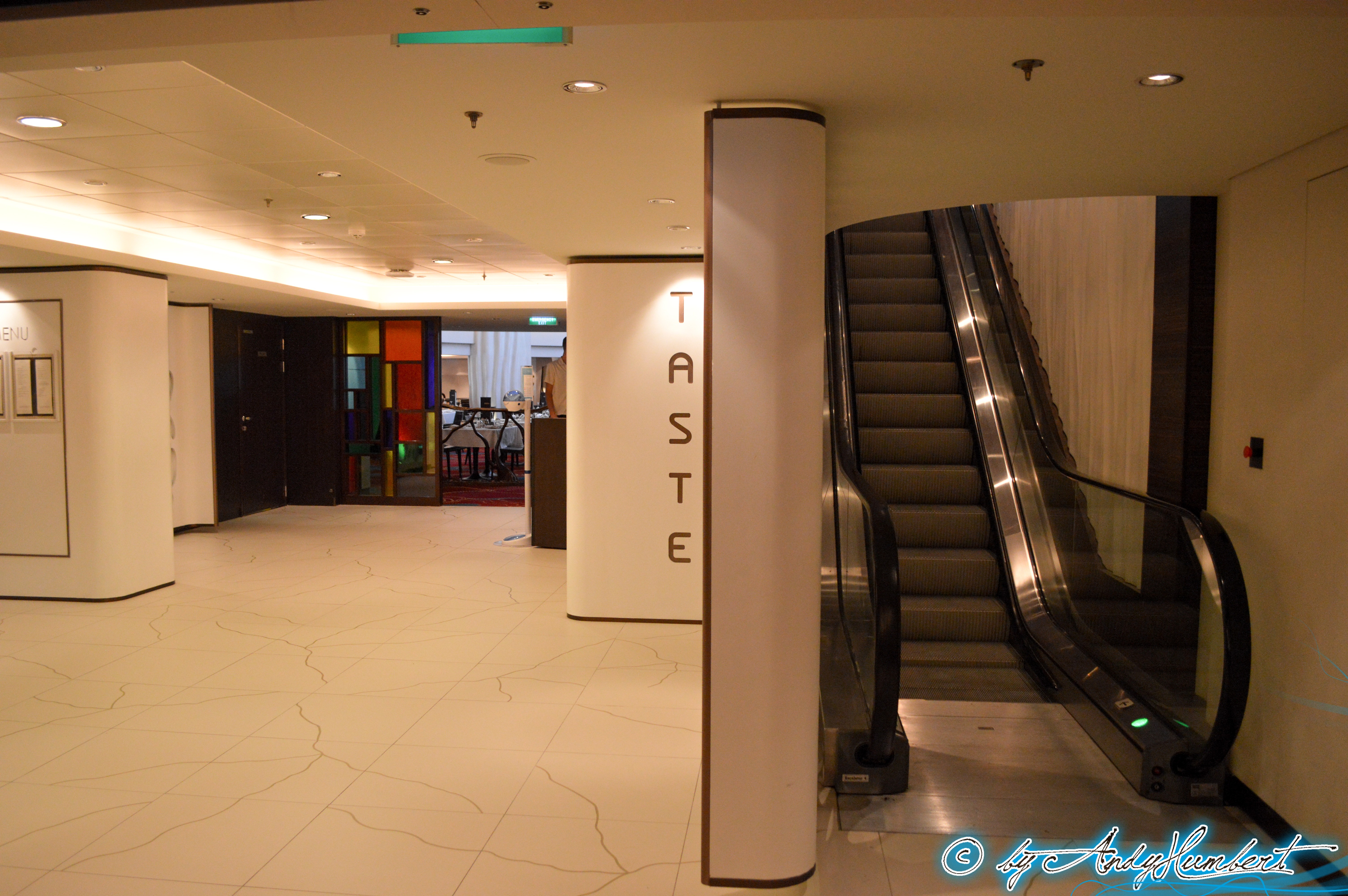 Taste Restaurant (pont 5)