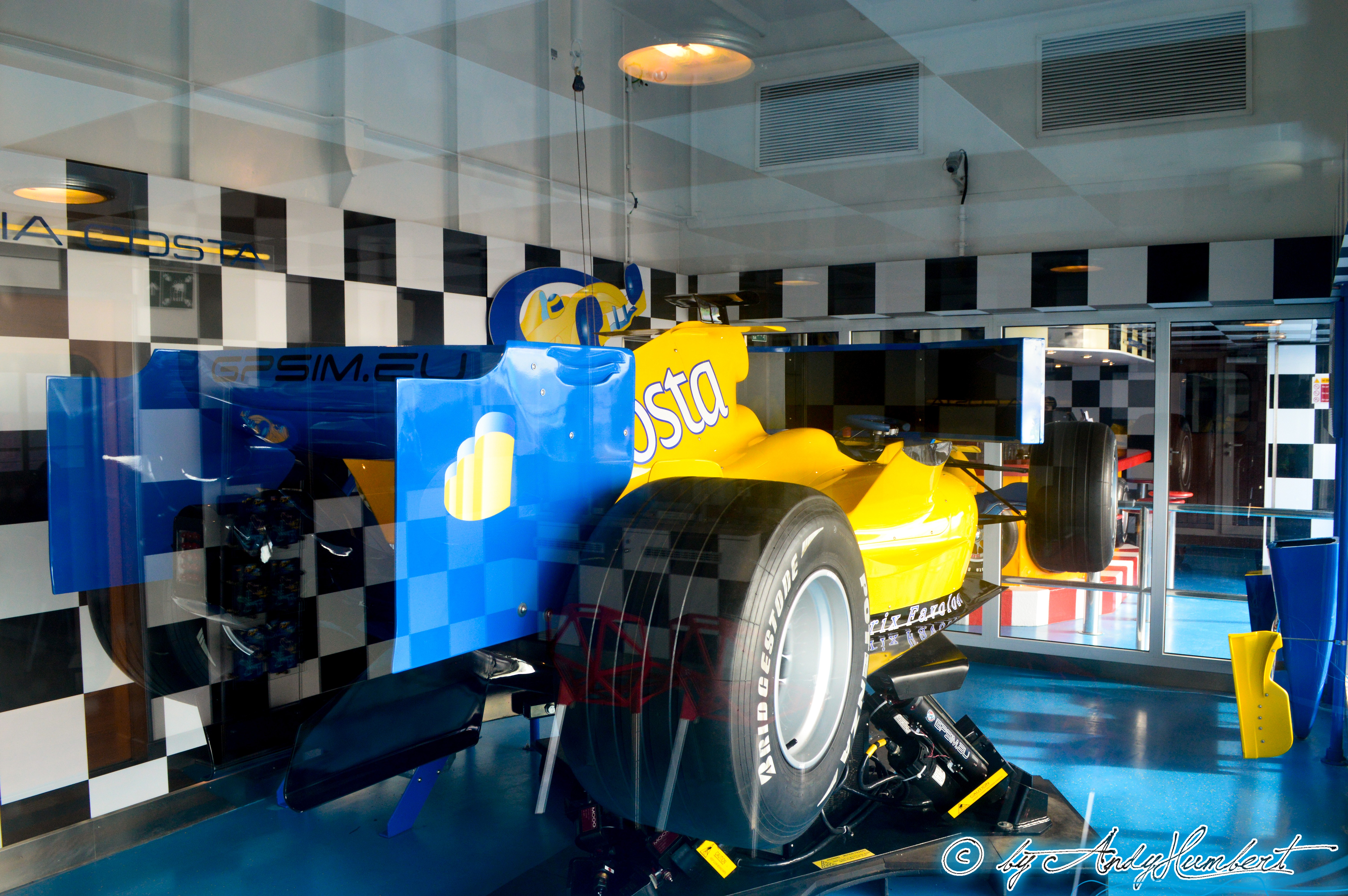 Scuderia Costa (pont 12 El Prado)