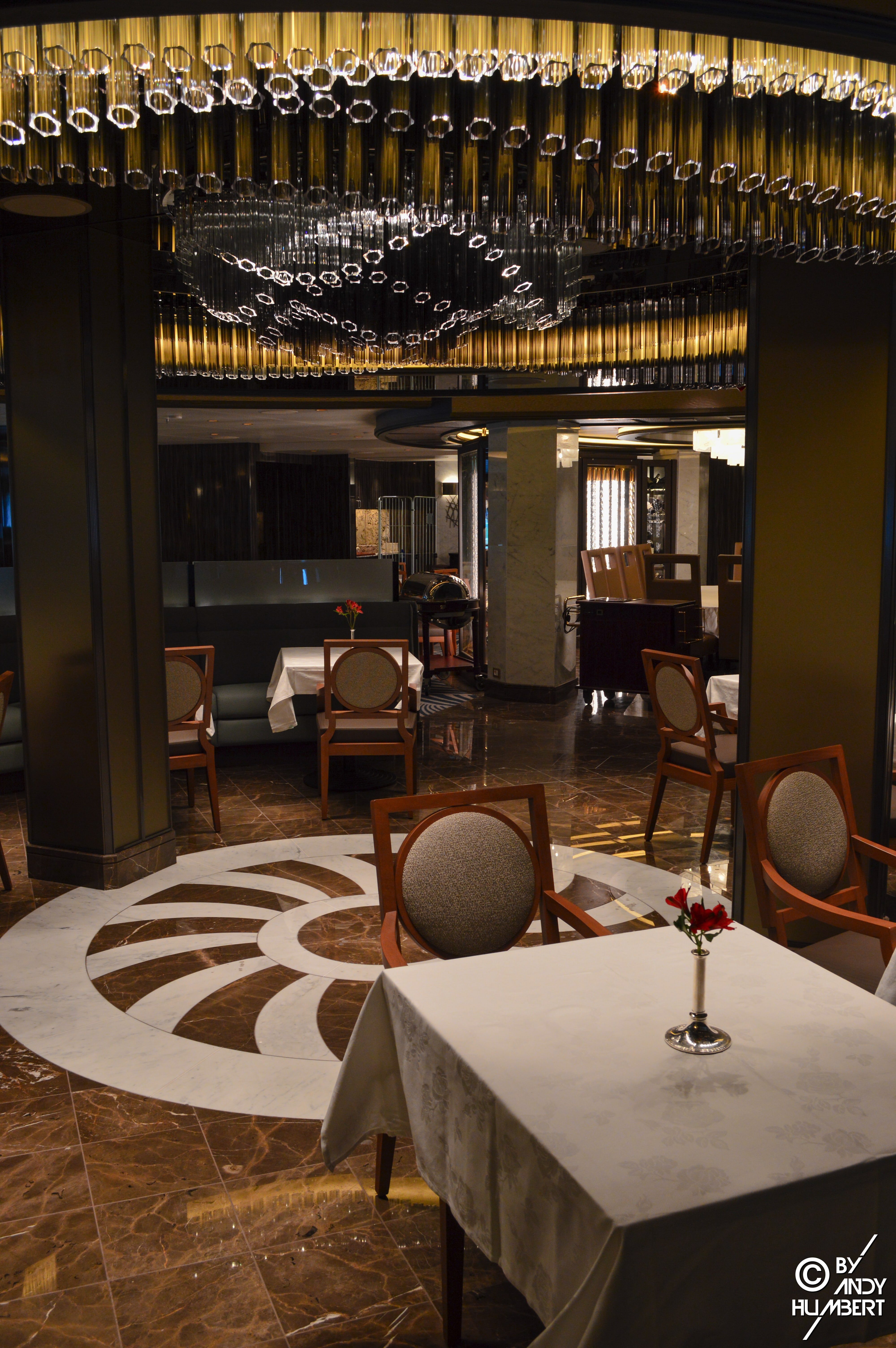 Soleil Dining Room (pont 5 Plaza)