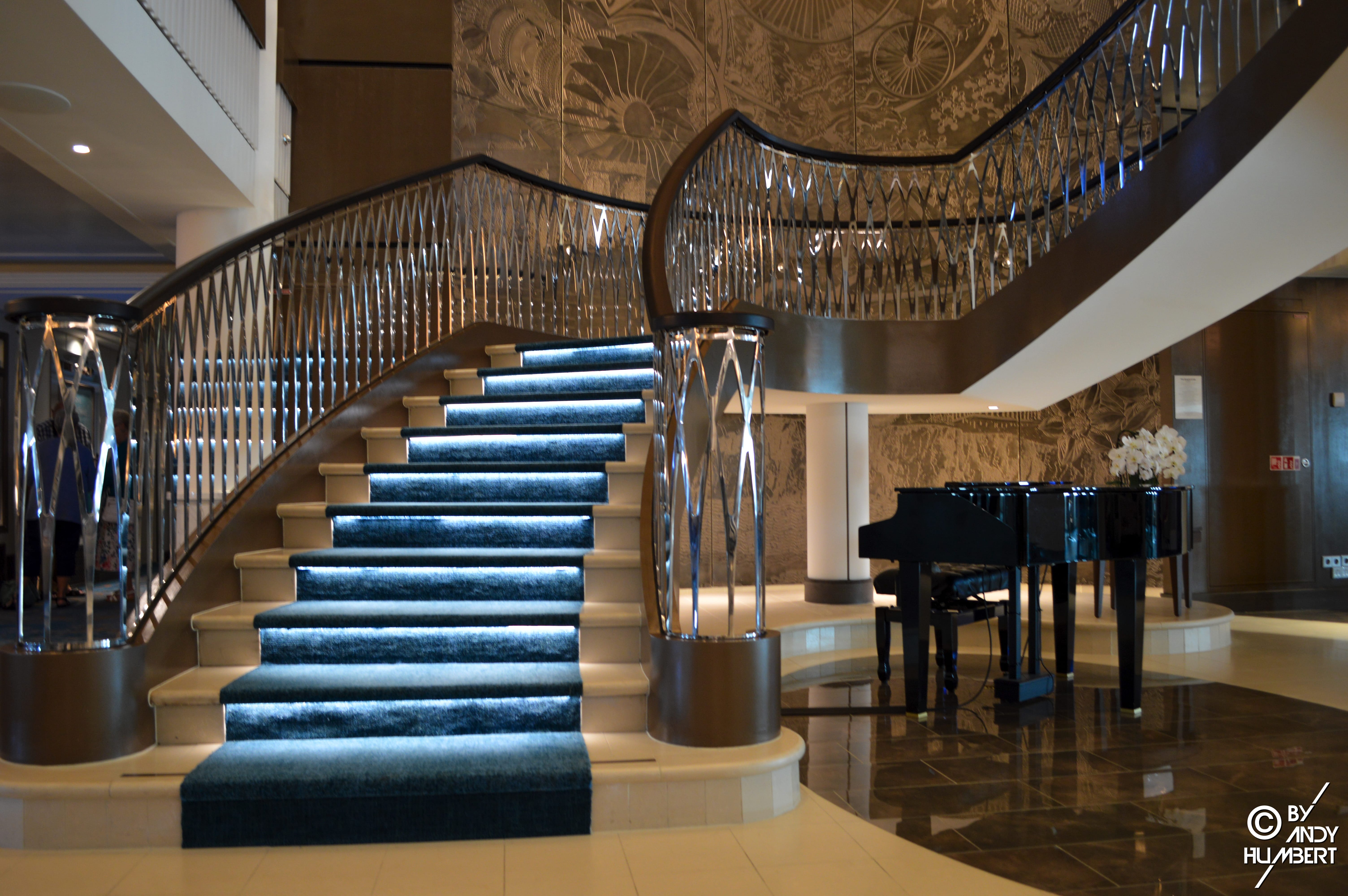 The Living Room (Main deck)