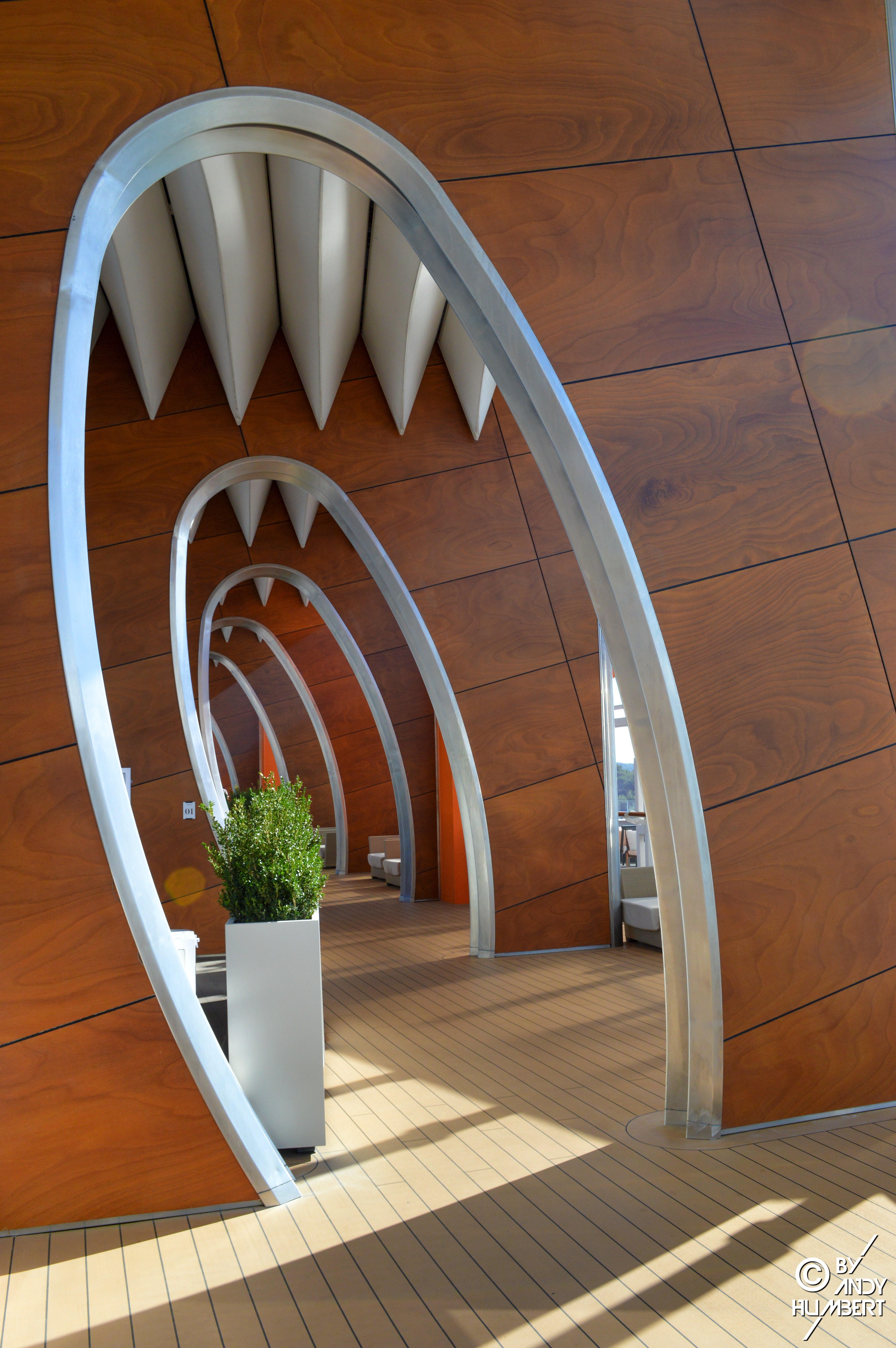 EDGE Cabanas (pont 14)