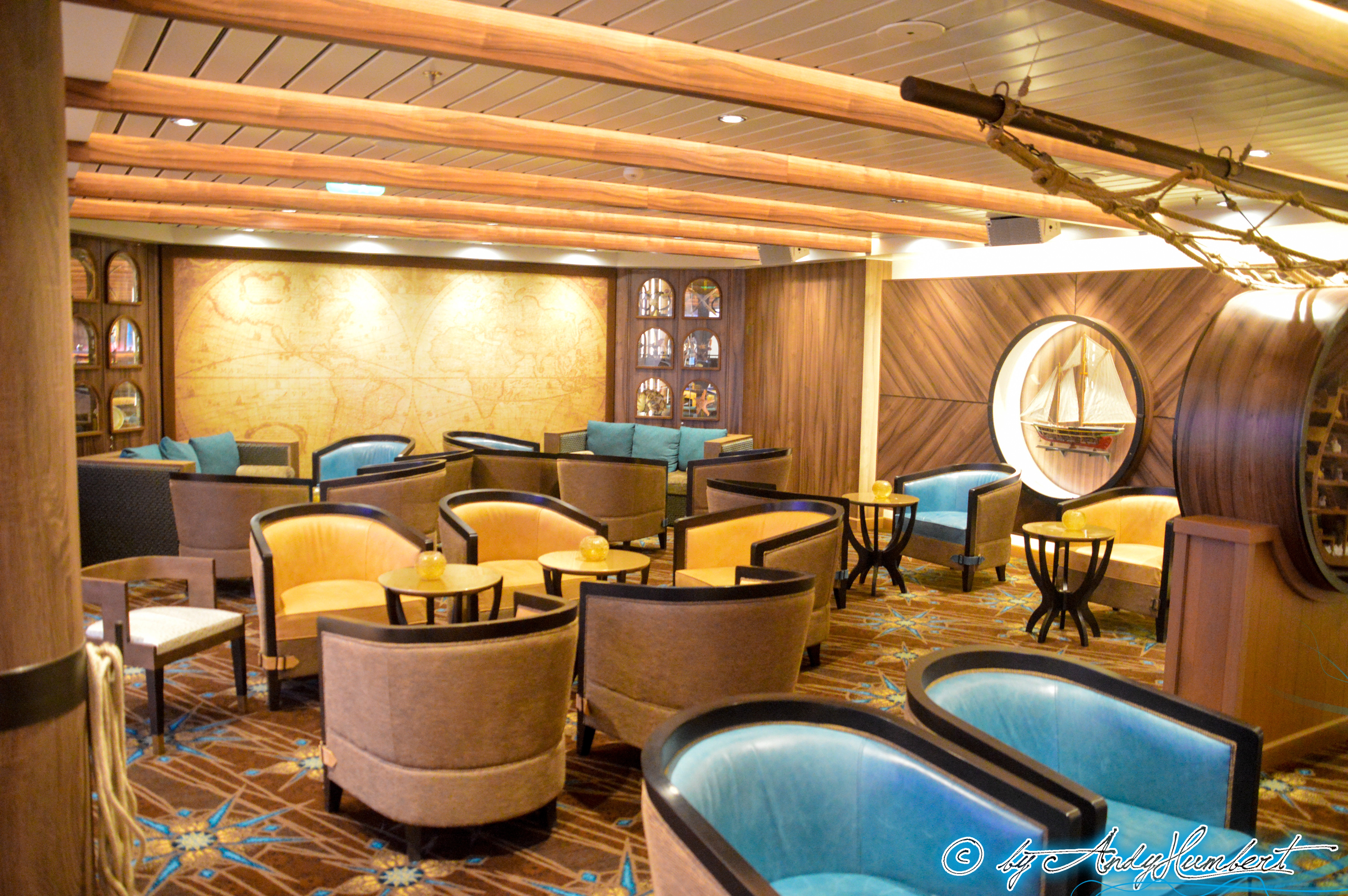 Schooner Bar (pont 6)