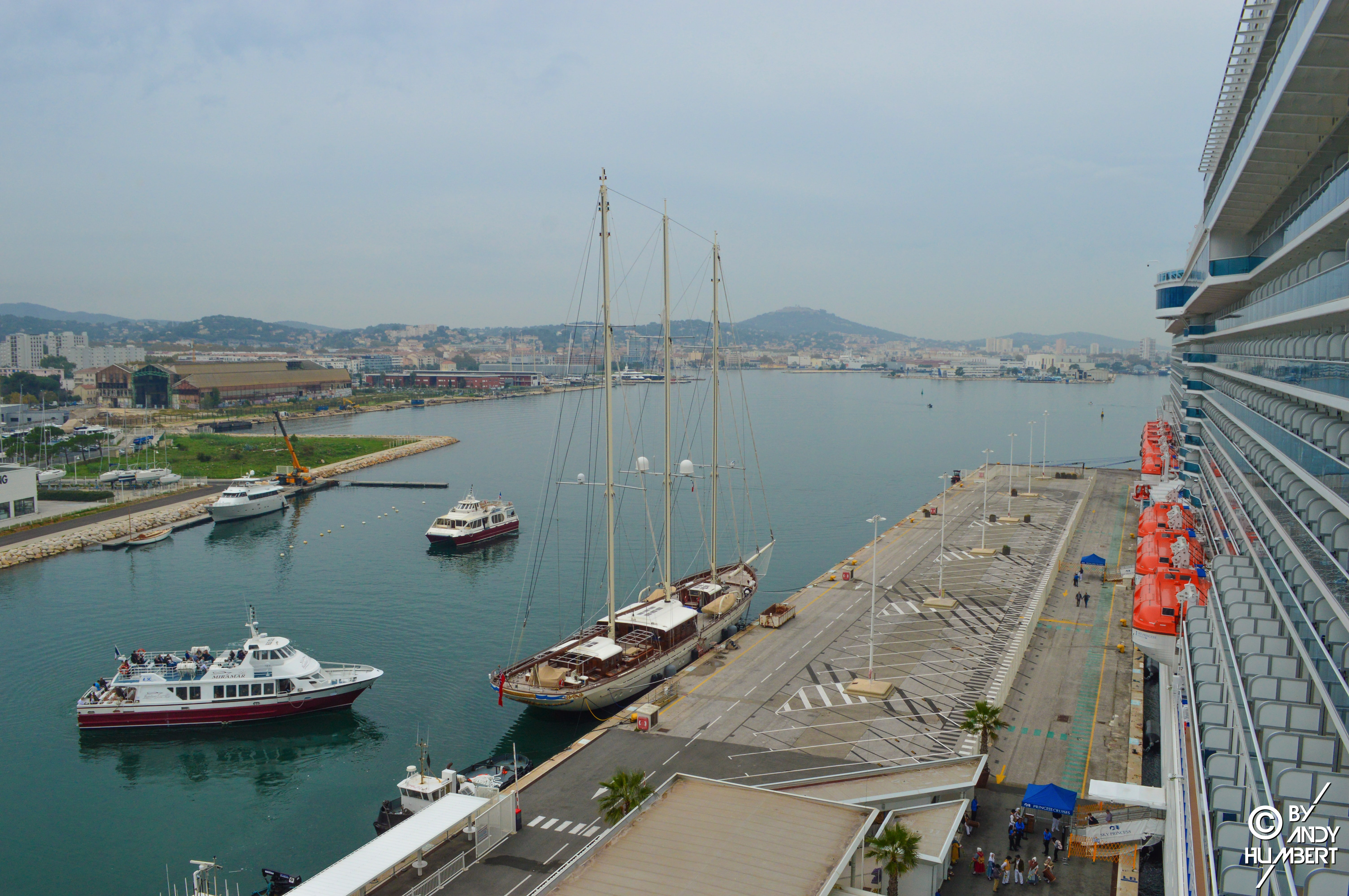 Passerelle (pont 14 Riviera)