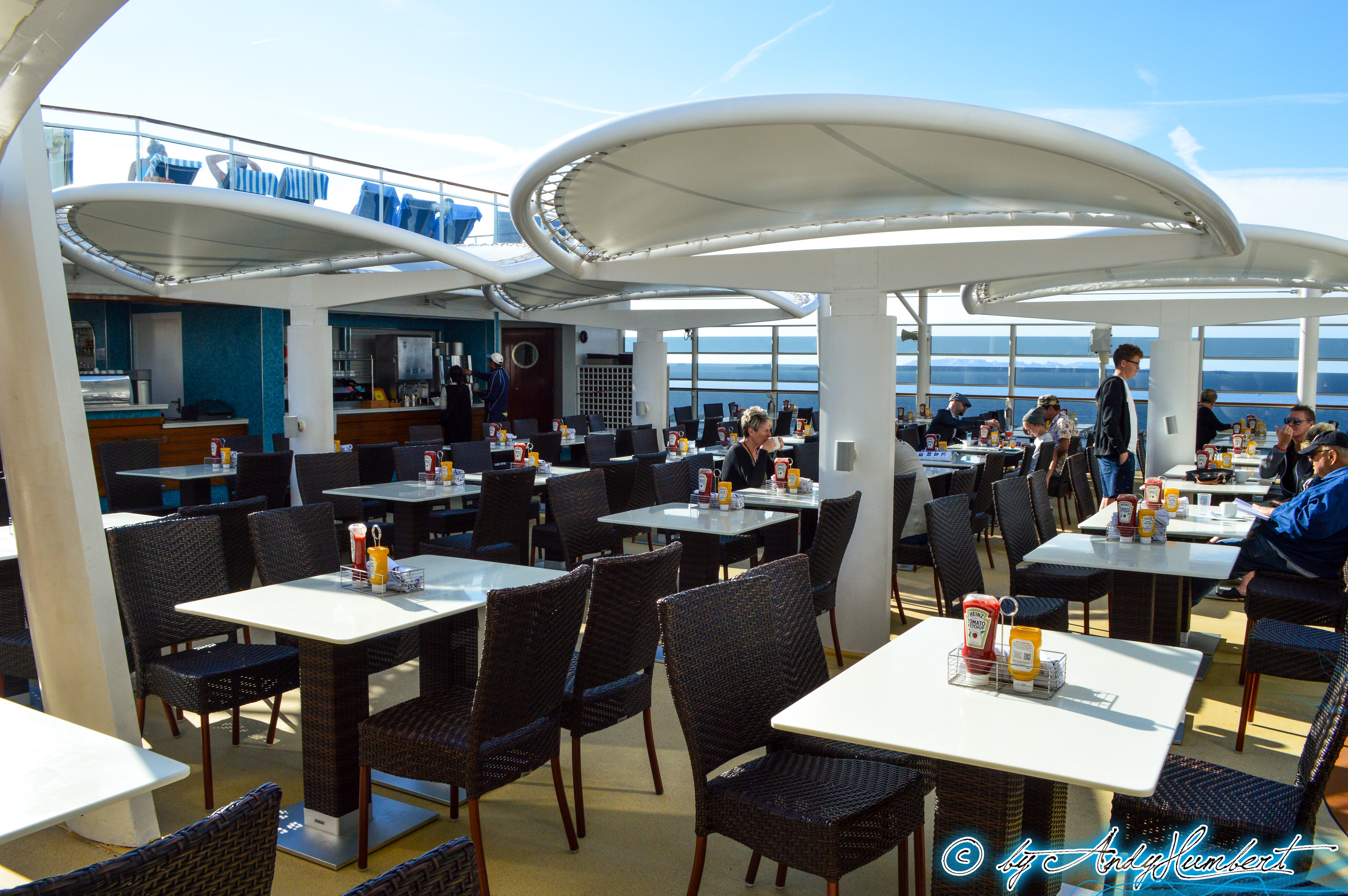 Garden Café (pont 15)
