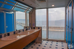 Sanitaires publics (pont 10)