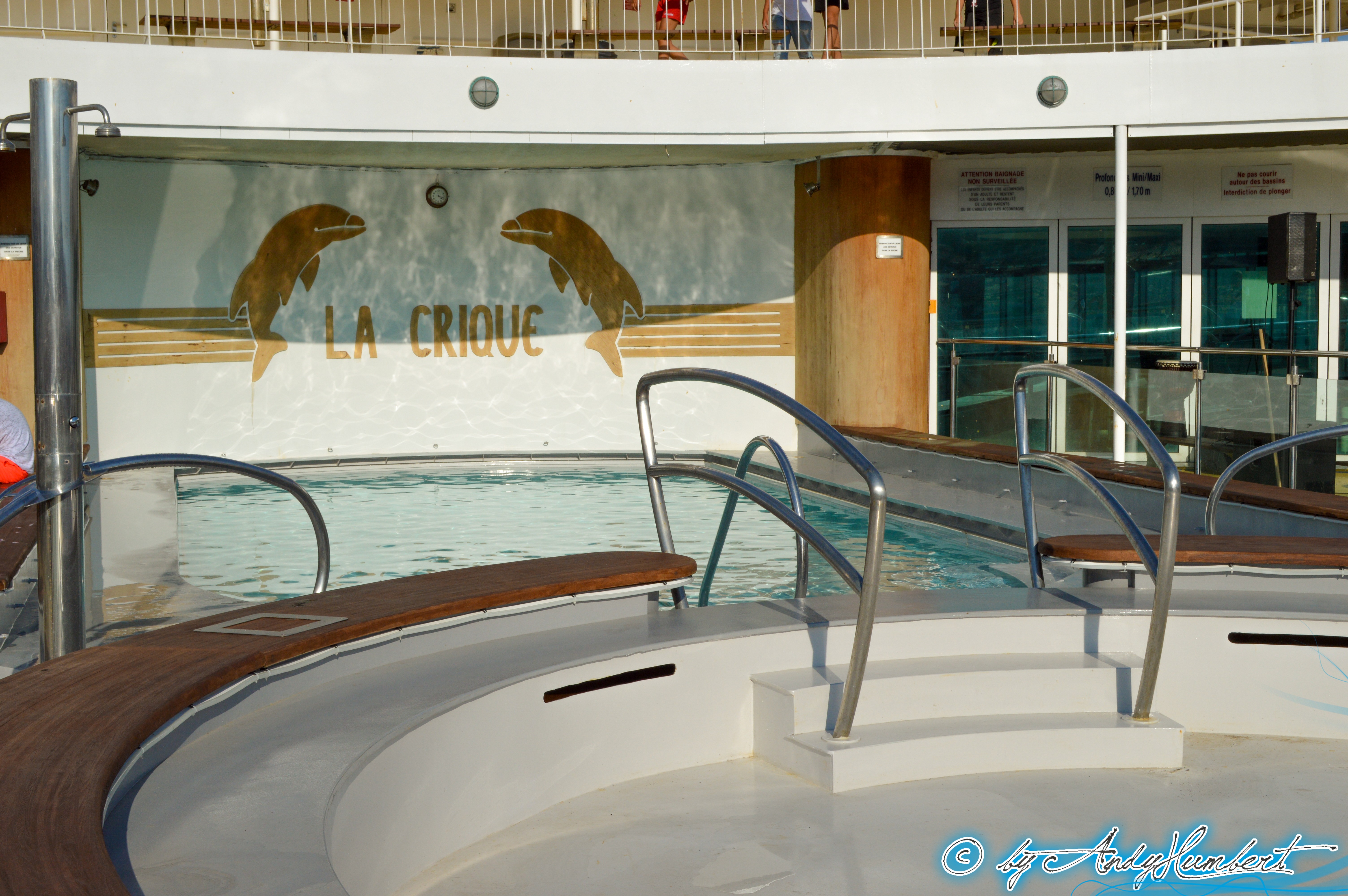 Piscine La Crique (pont 10)