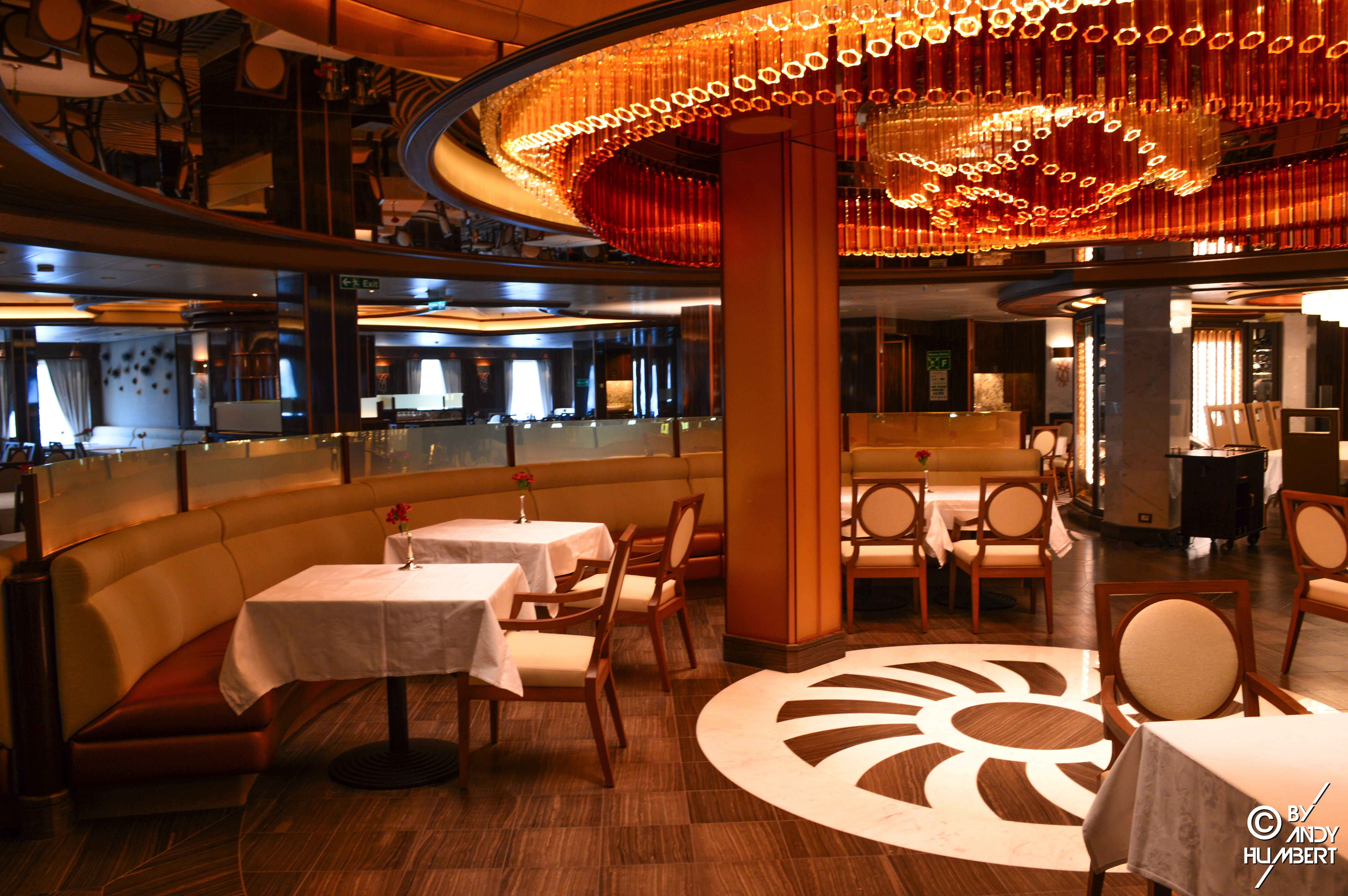 Estrella Dining Room (pont 6 Fiesta)