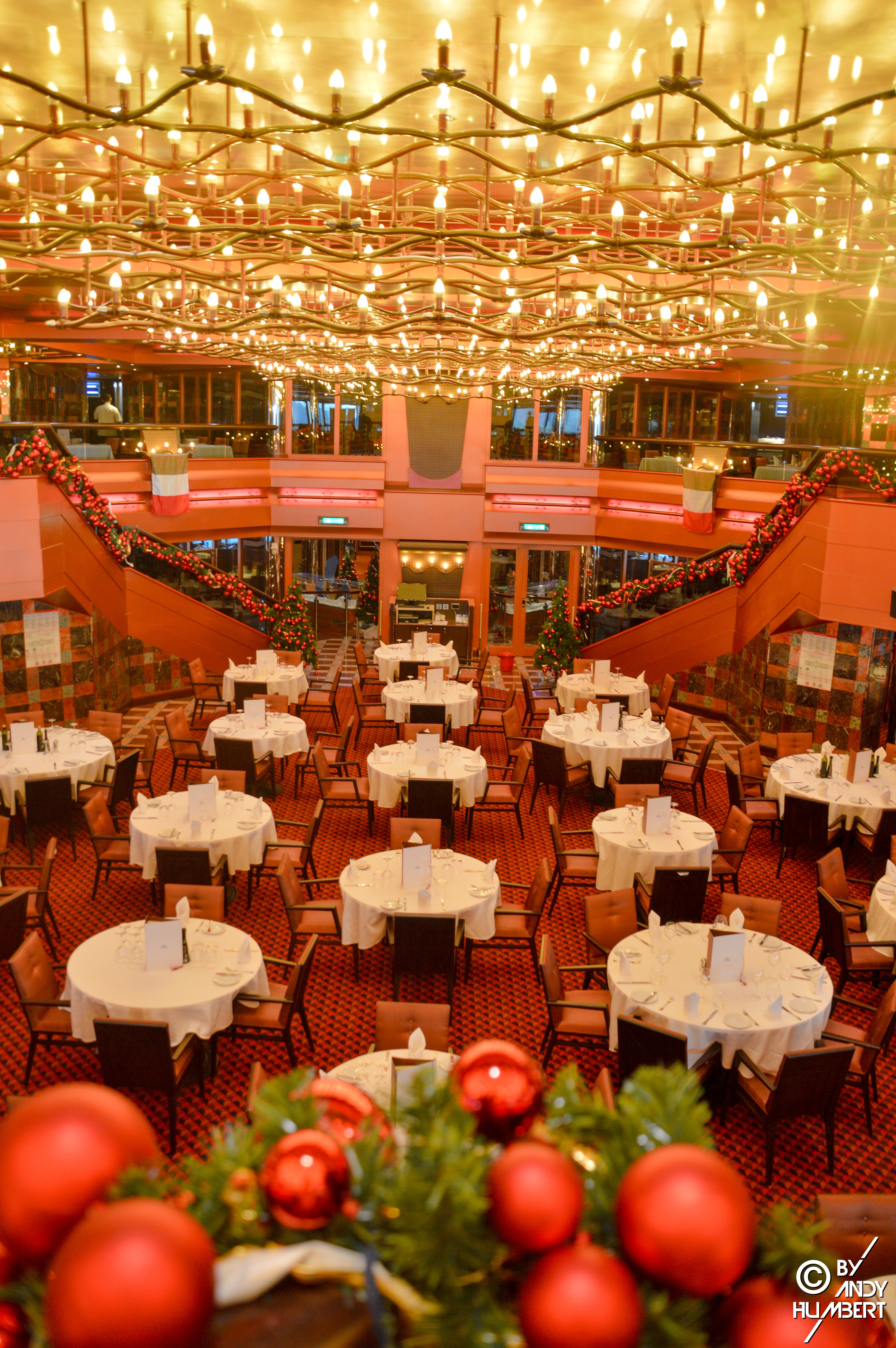 Restaurant New York New York (p.3&4)