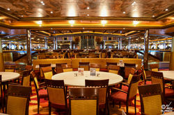 Restaurant Raffaello 1965 (ponts 3 Buenos Aires et 4 Santos)