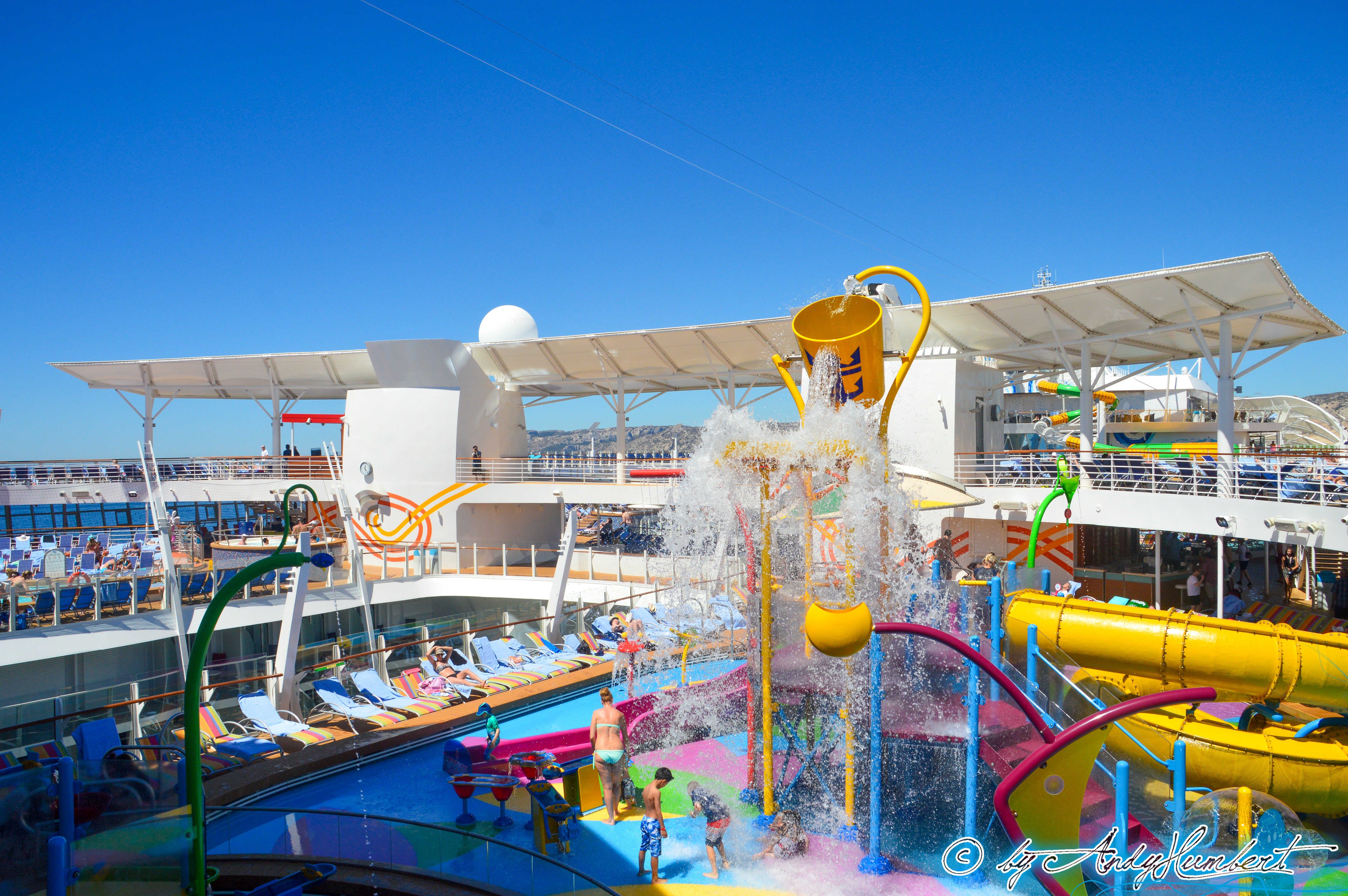 Splashway Bay (pont 15)