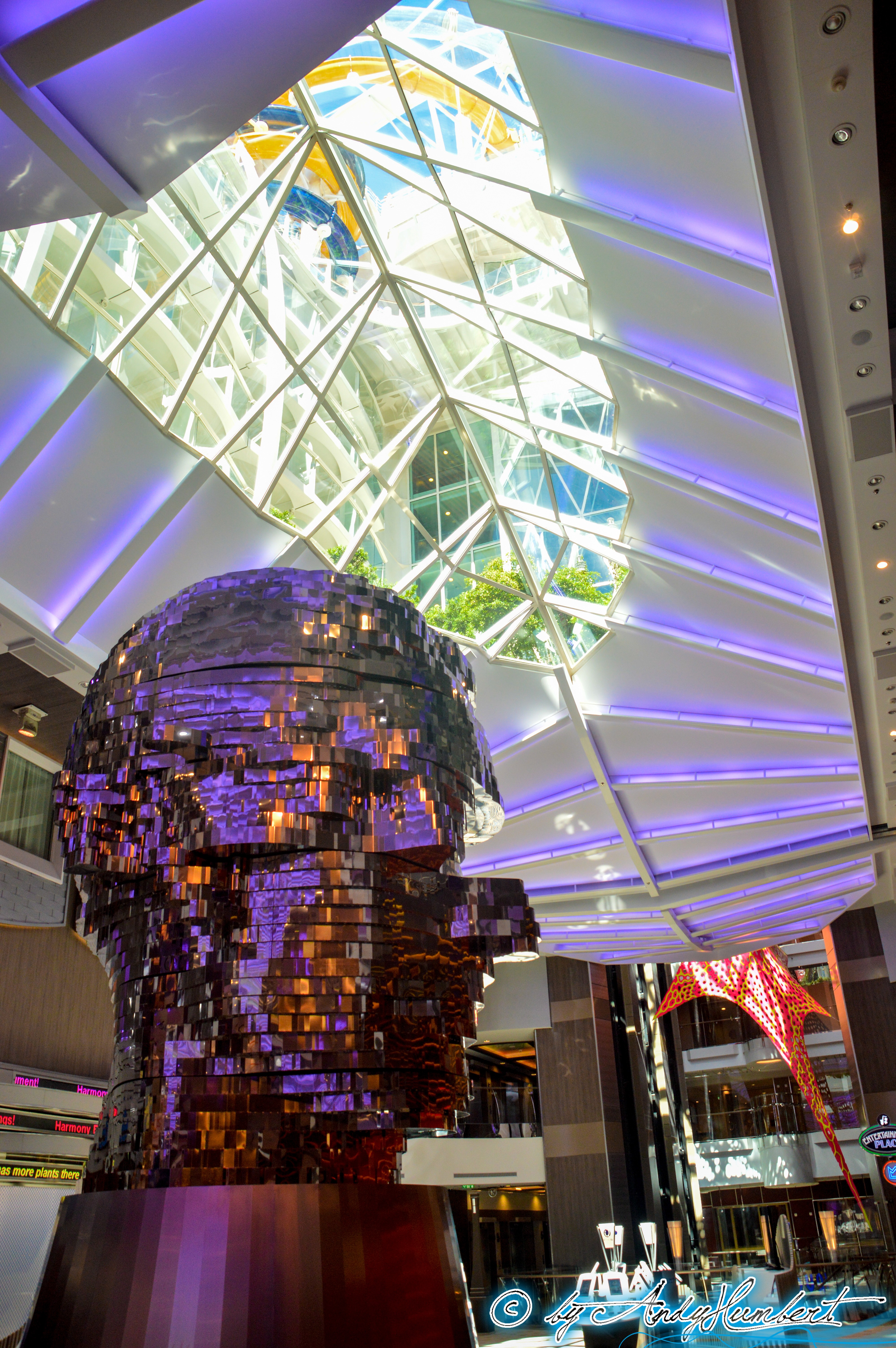 Royal Promenade (ponts 5 & 6)