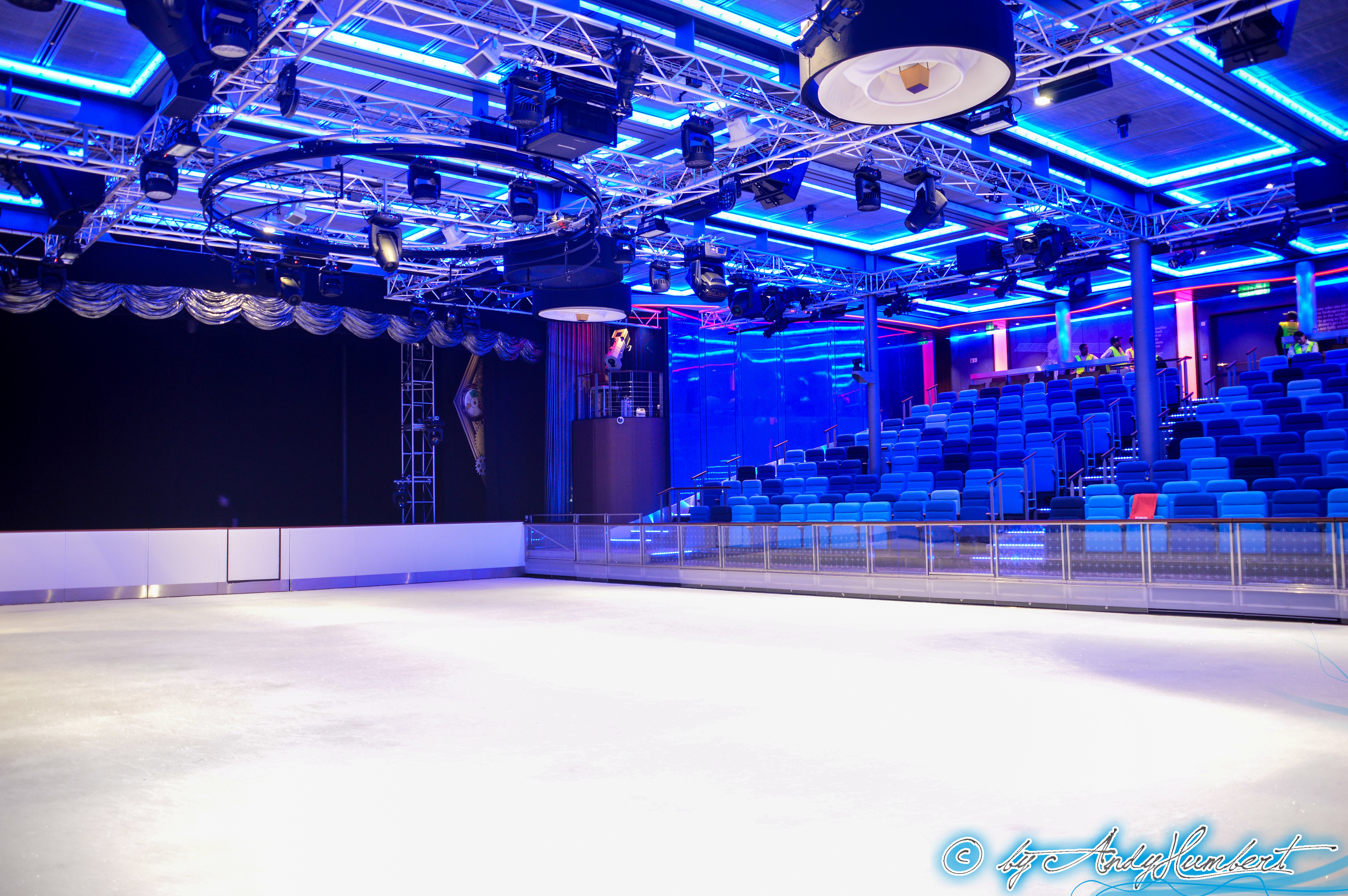 Studio B (ponts 3 & 4)