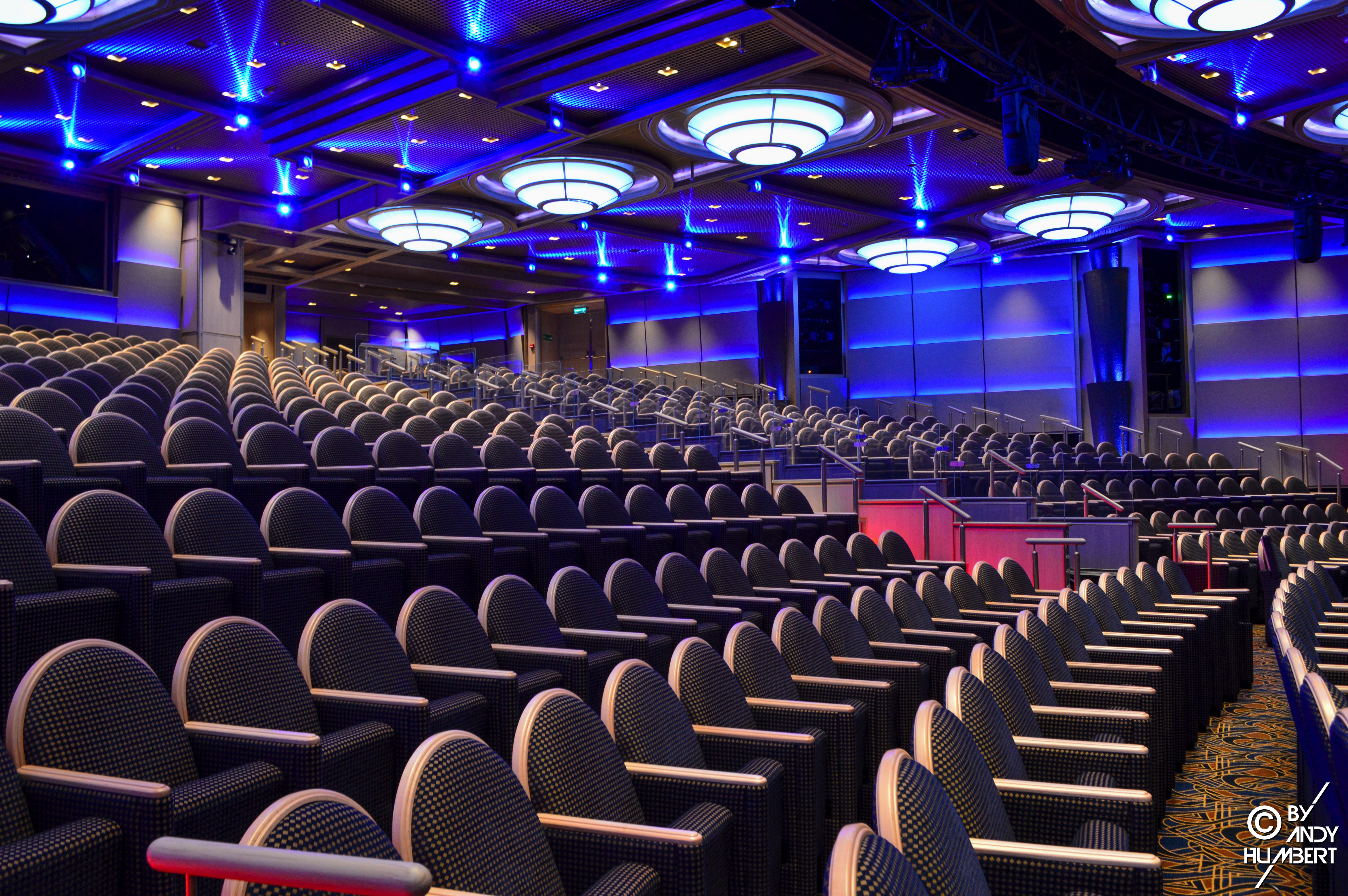 Princess Theater (ponts 6 & 7)