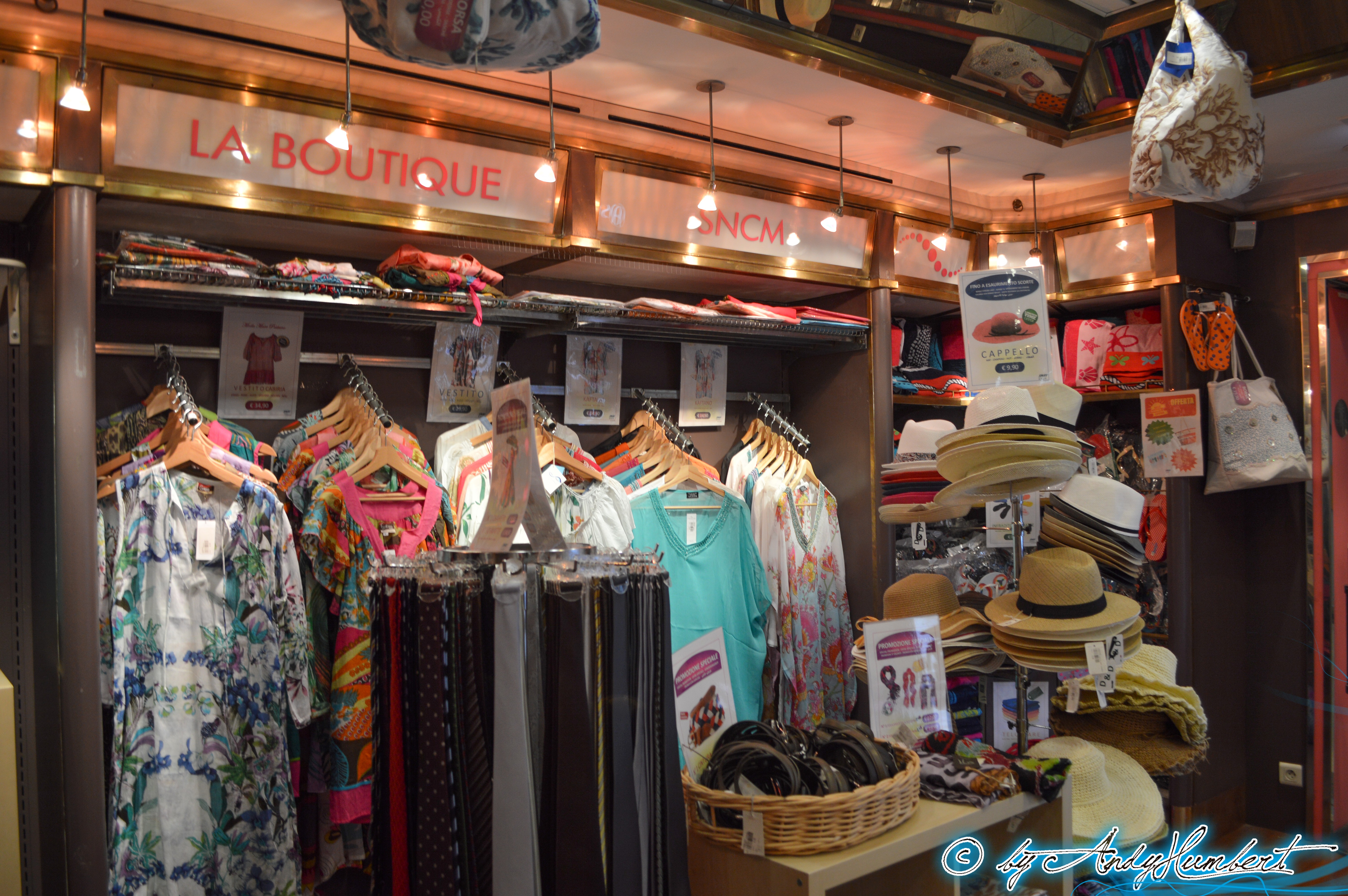 La boutique (pont 10)