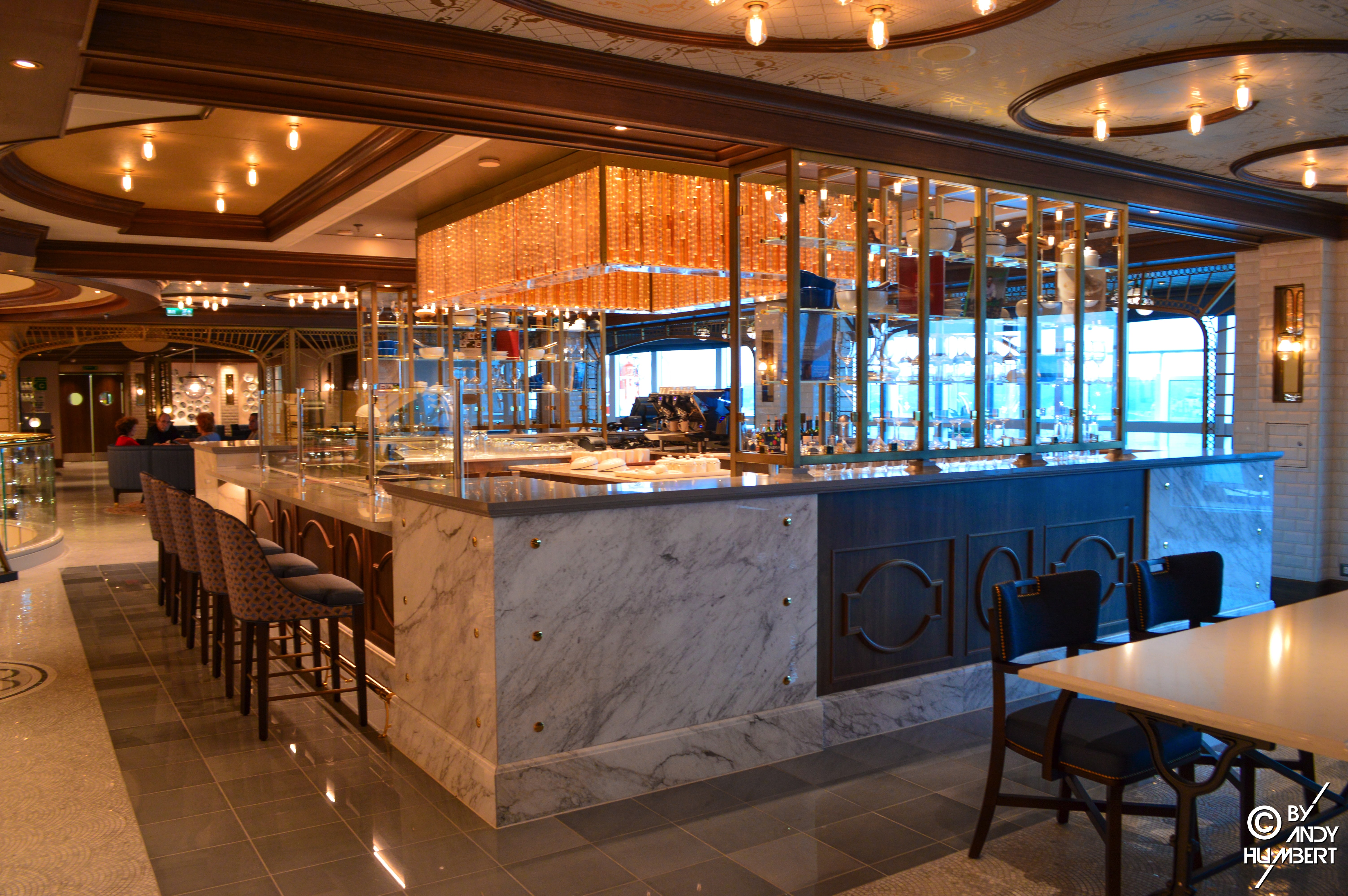 Le Bistro sur la Mer (p.7 Promenade)