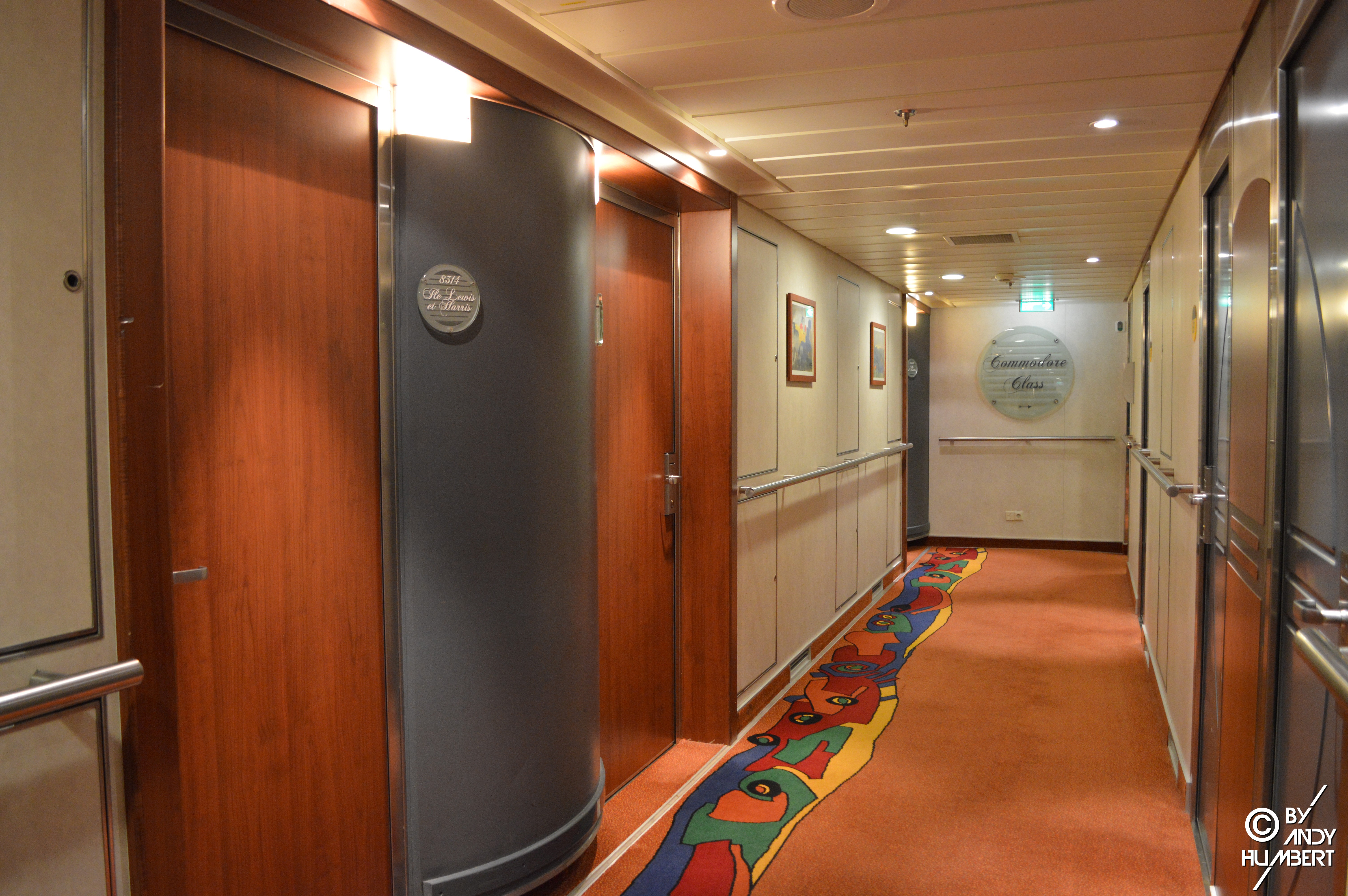 Suites Commodore (pont 8)
