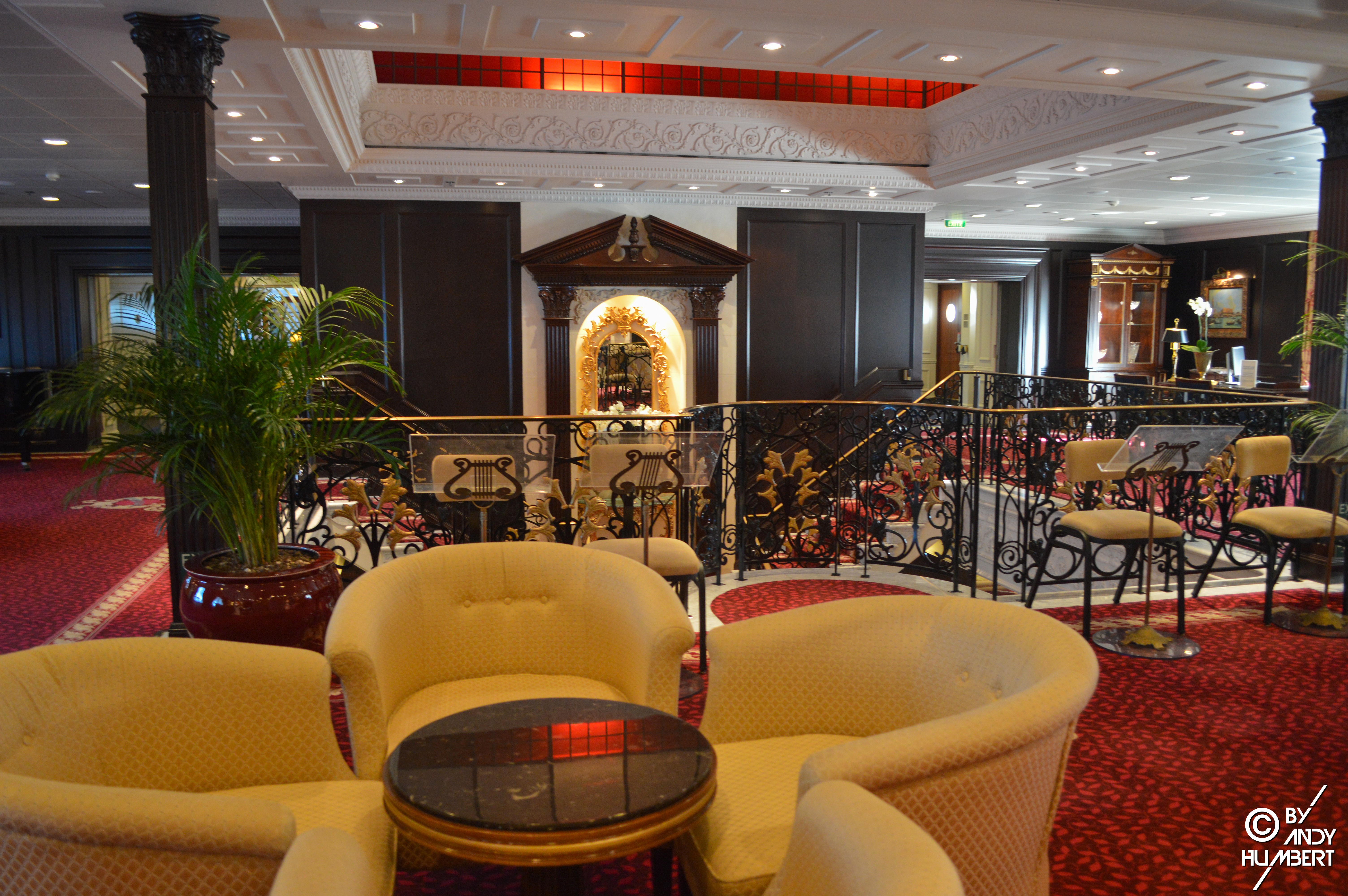 Reception Hall (ponts 4 et 5)