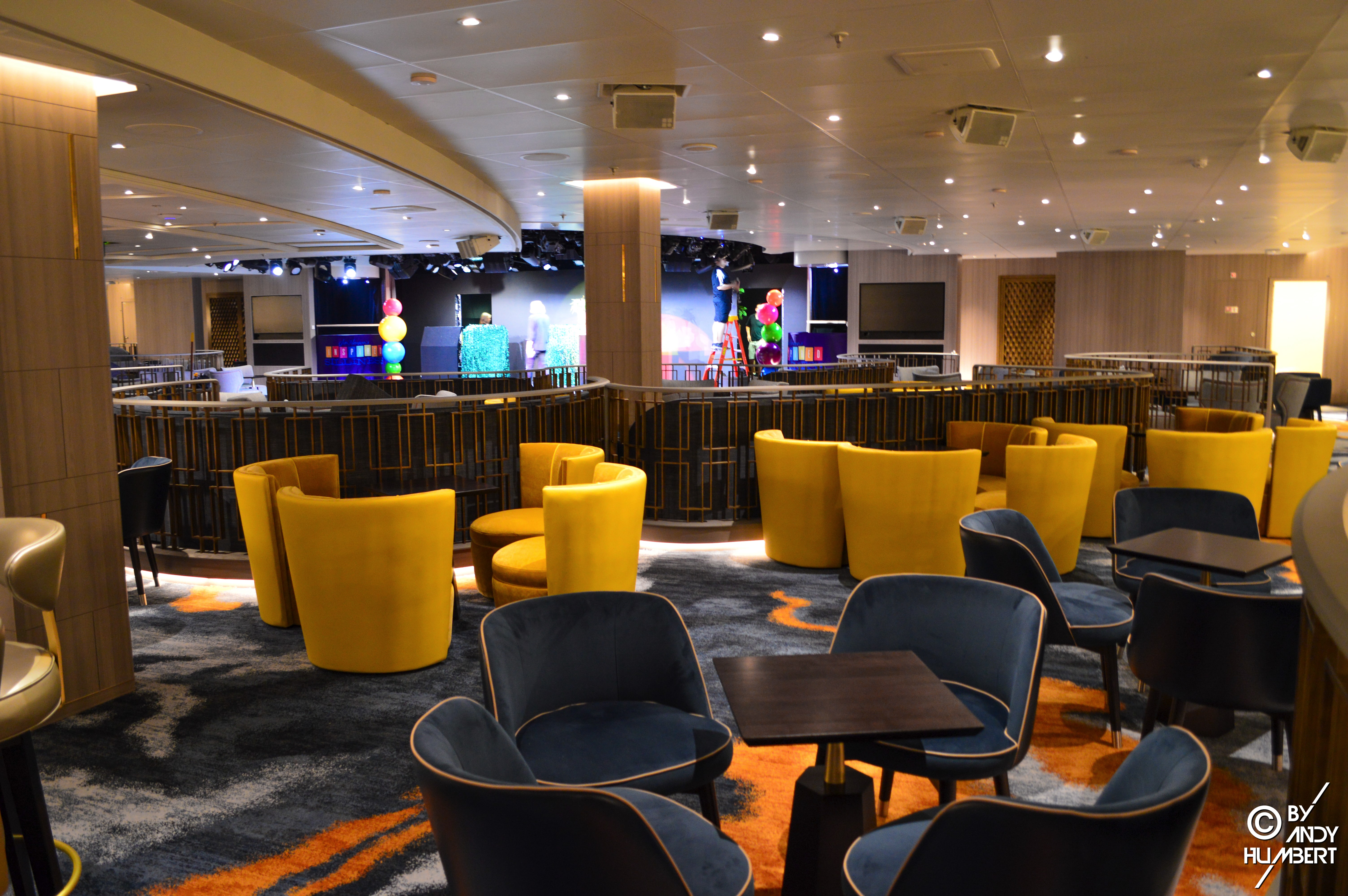 Vista Lounge (pont 7 Promenade)