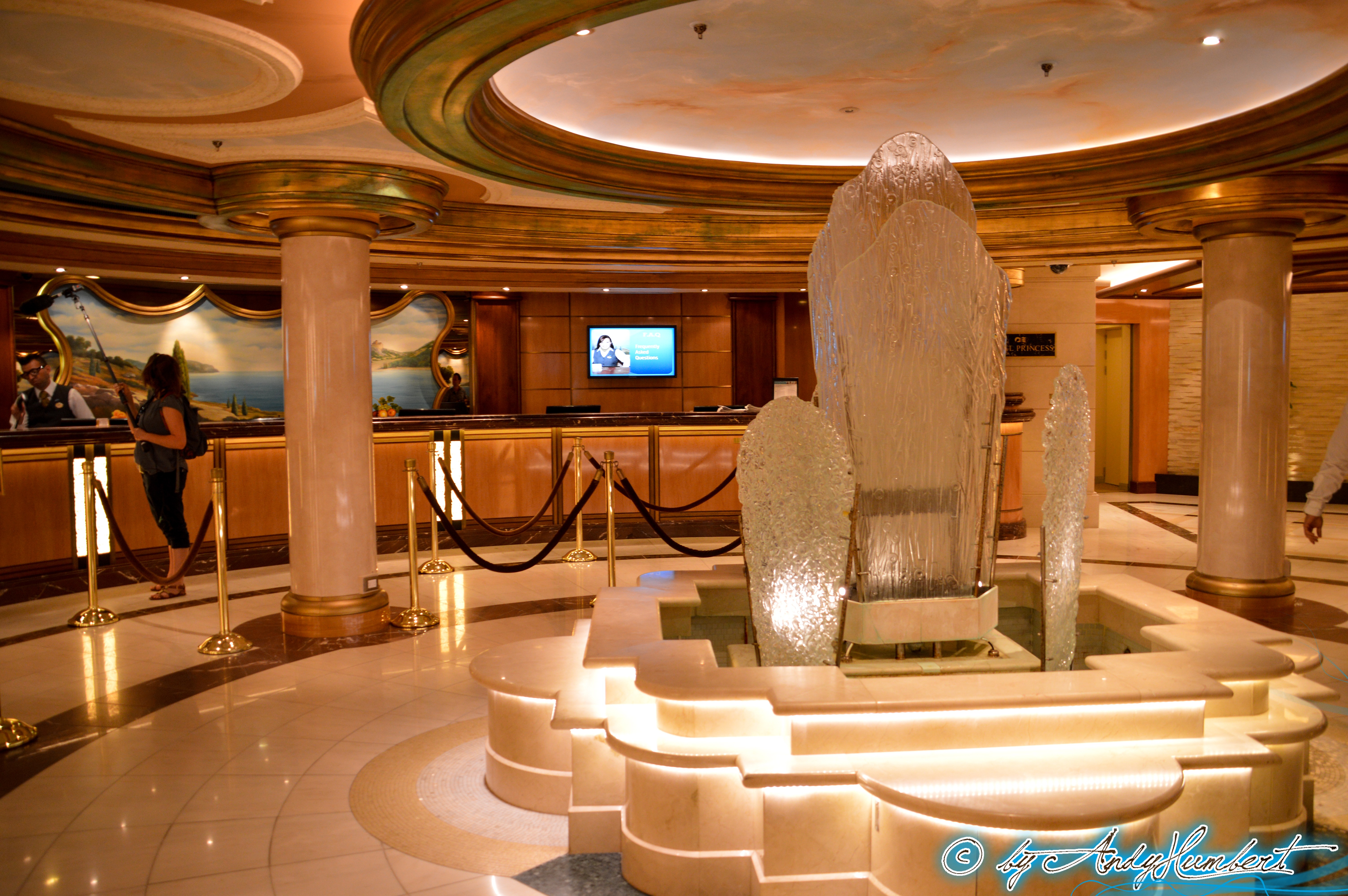 Guest Services (pont 5)