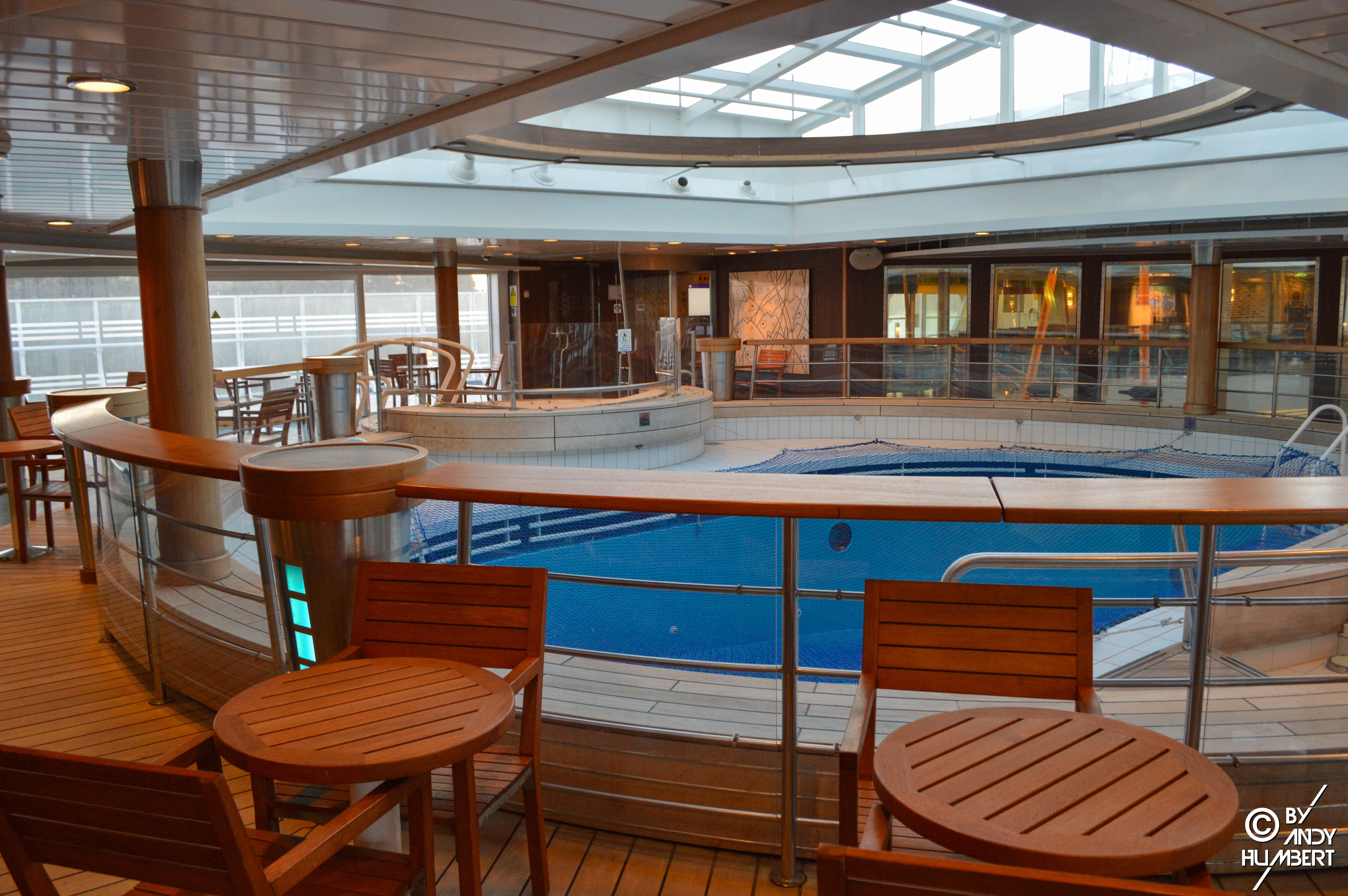 Piscine Les Finistères (pont 9)