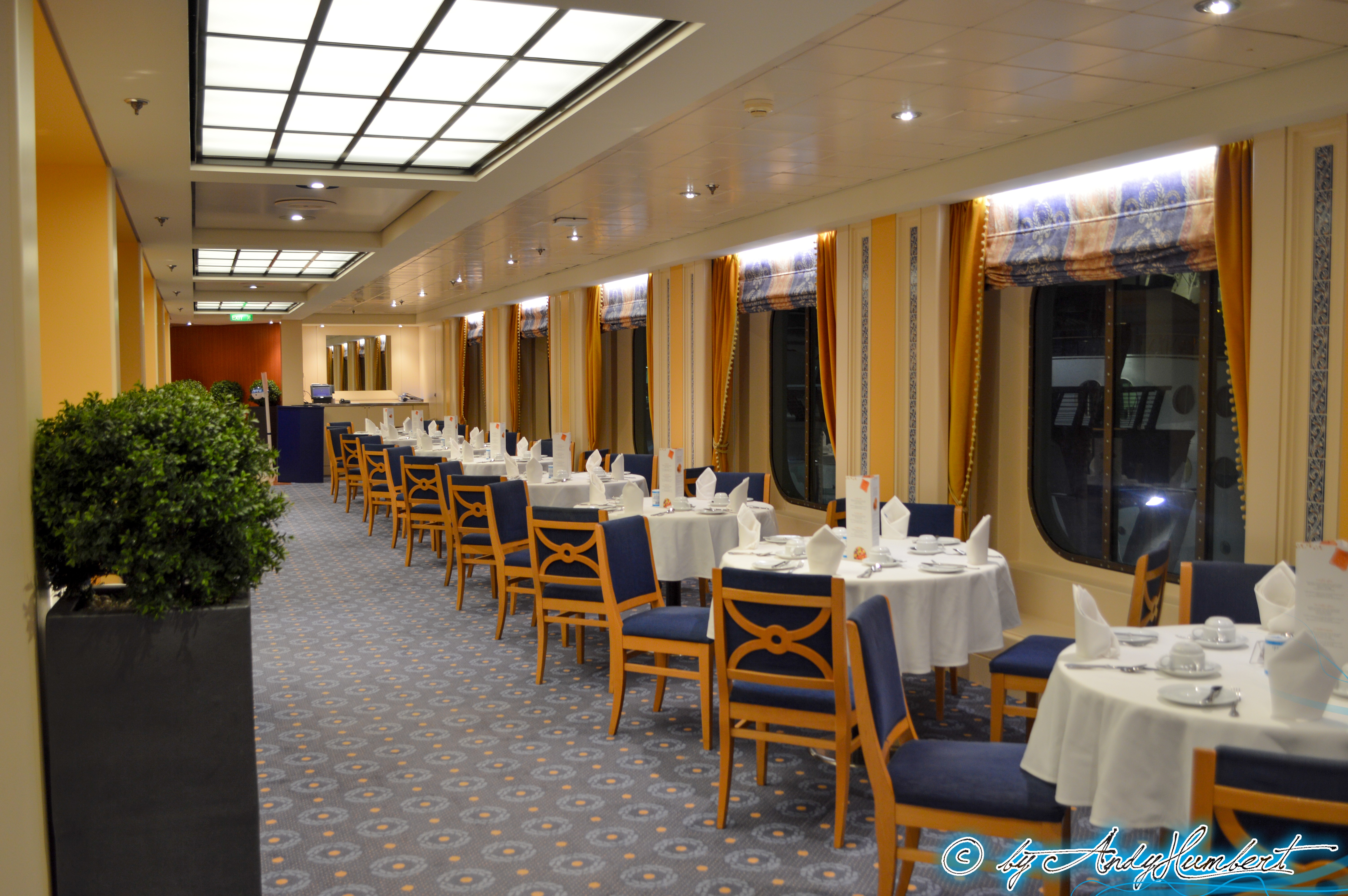 Restaurant Saint Tropez (pont 6)