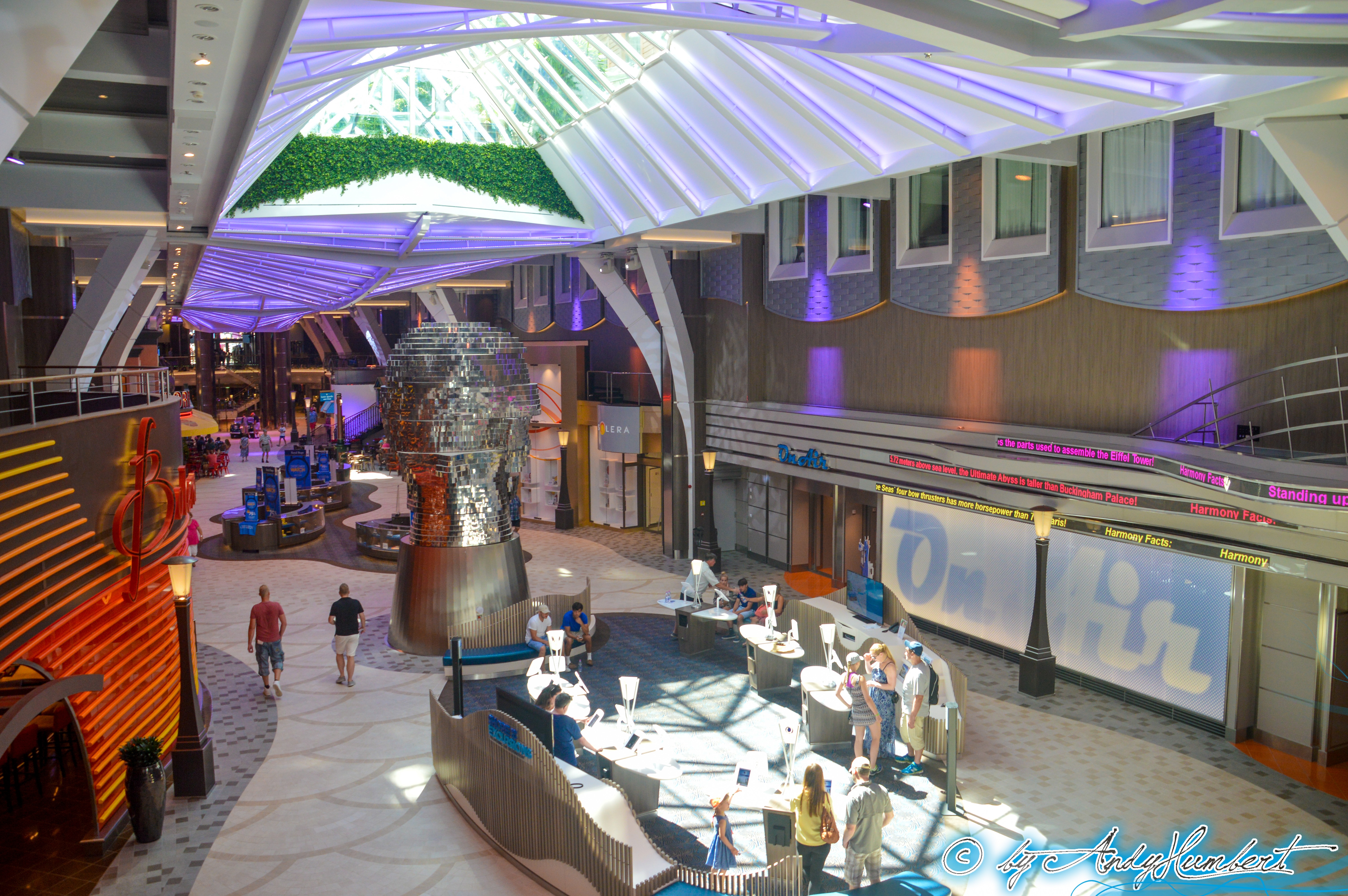 Royal Promenade (ponts 5 & 6)