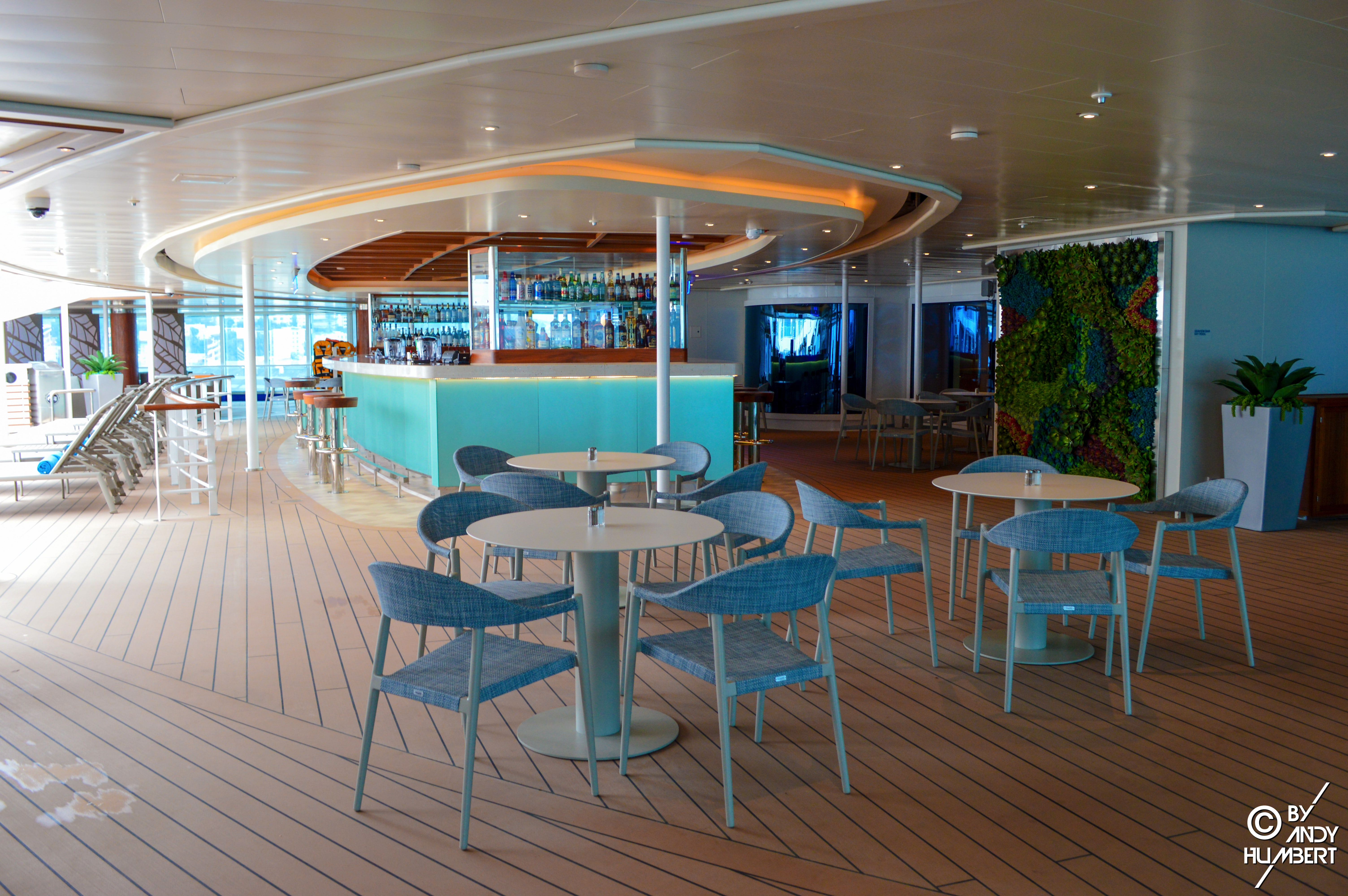 SeaView Bar (pont 16 Lido)