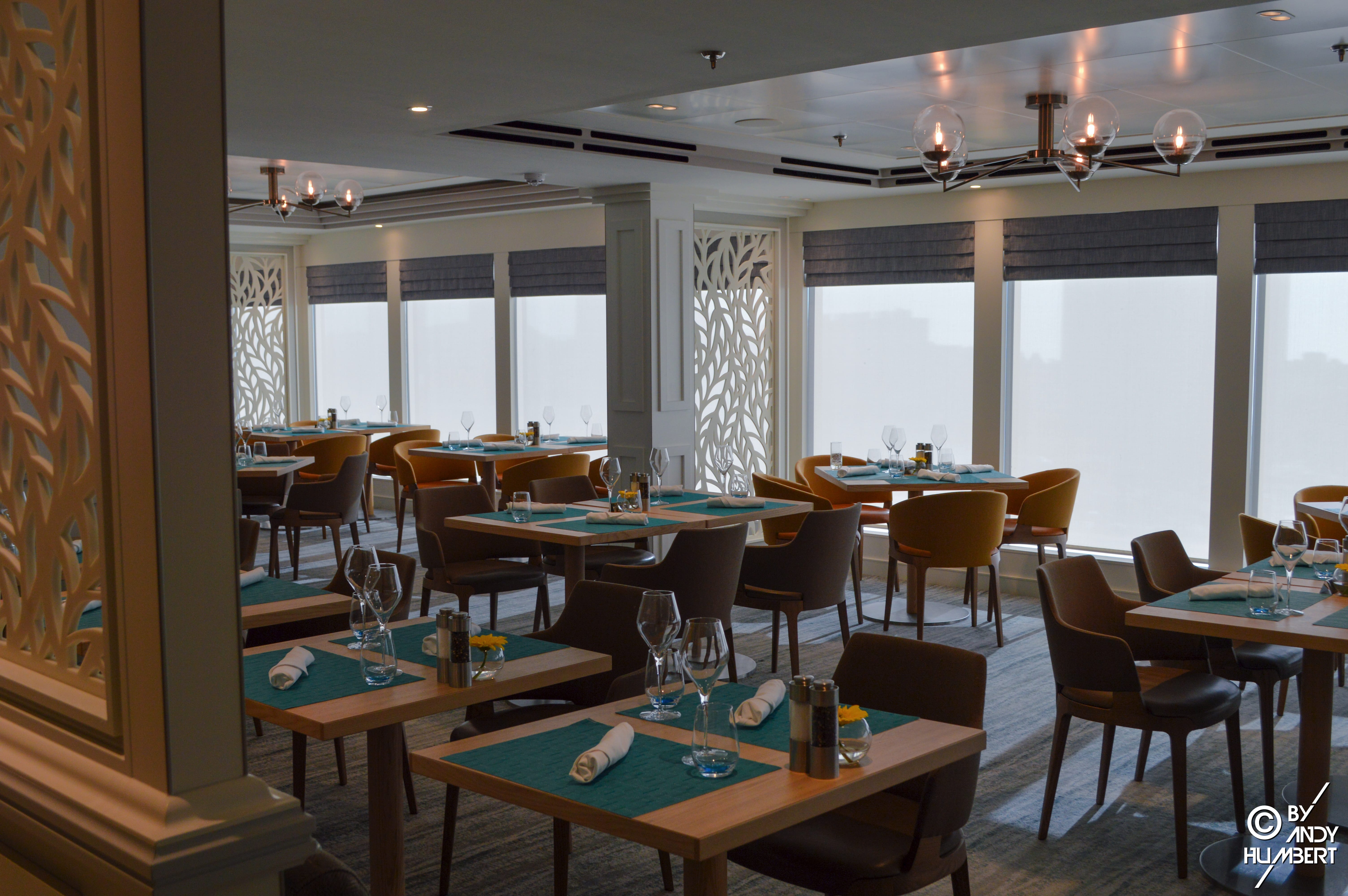The Grill (Lido deck)