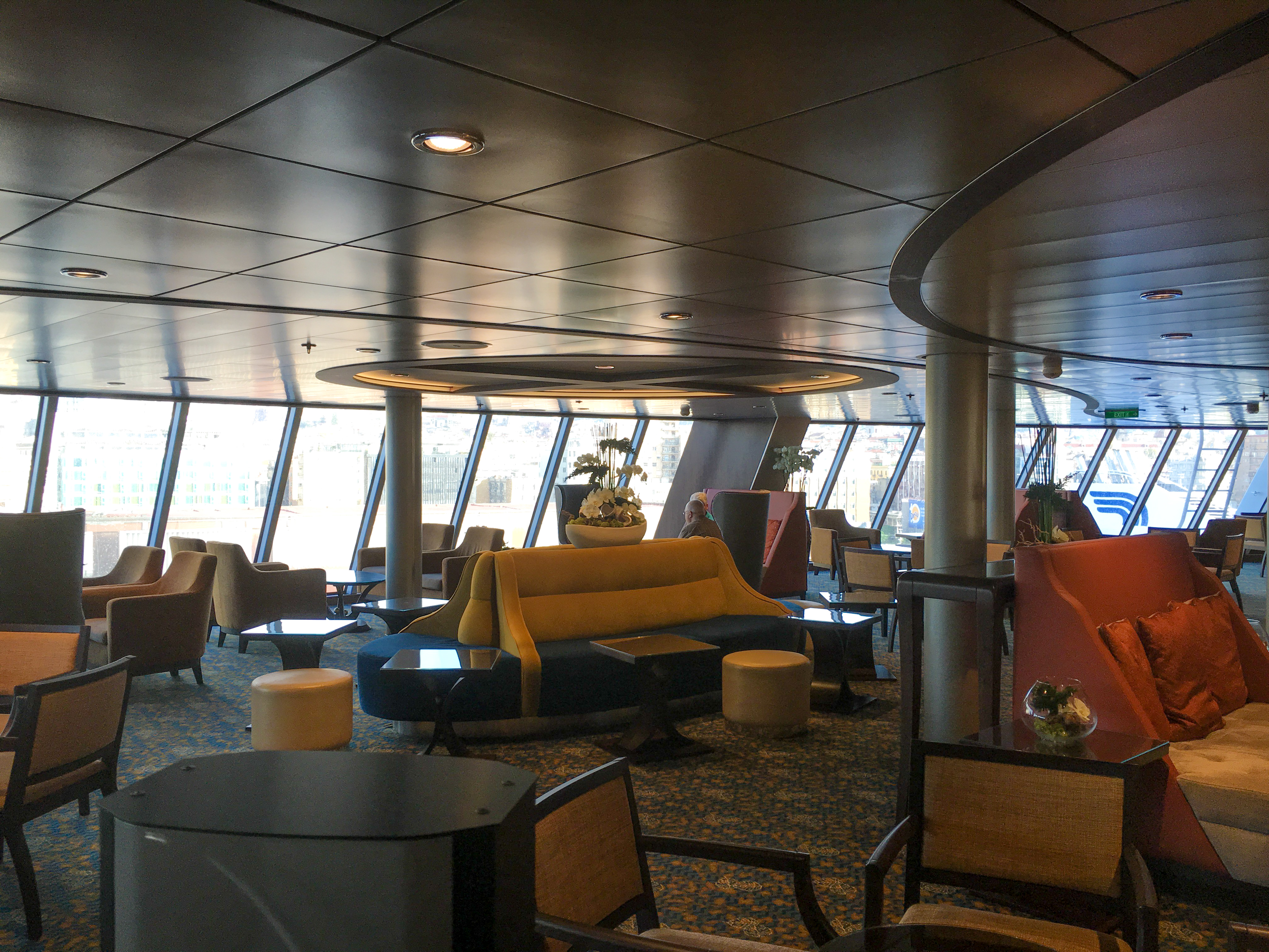 Concierge Club (pont 12)