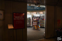 Boutique (pont 8 Grand Pont)