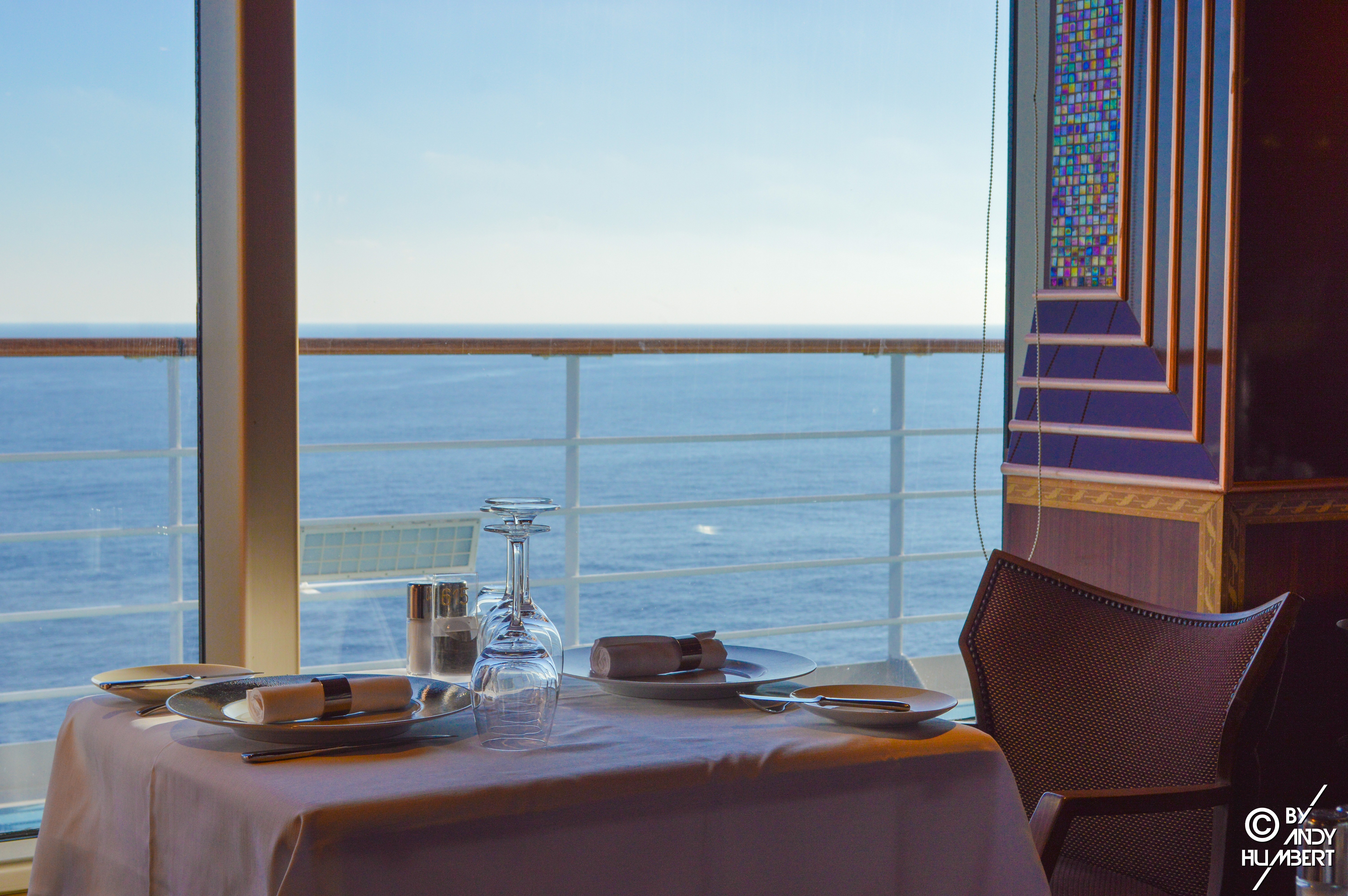 Restaurant Club Blue Moon (pont 11)