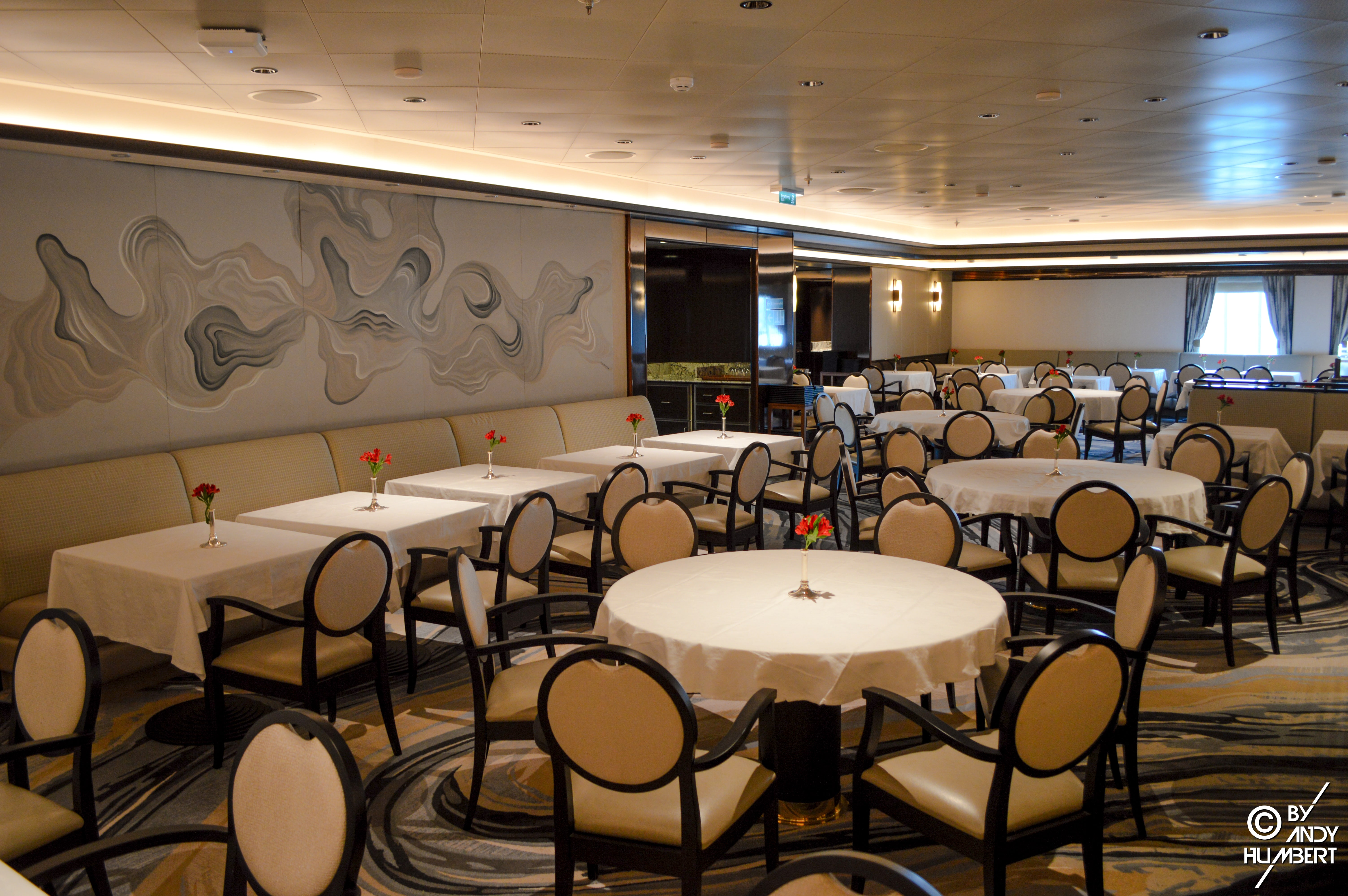 Cielo Dining Room (pont 6 Fiesta)