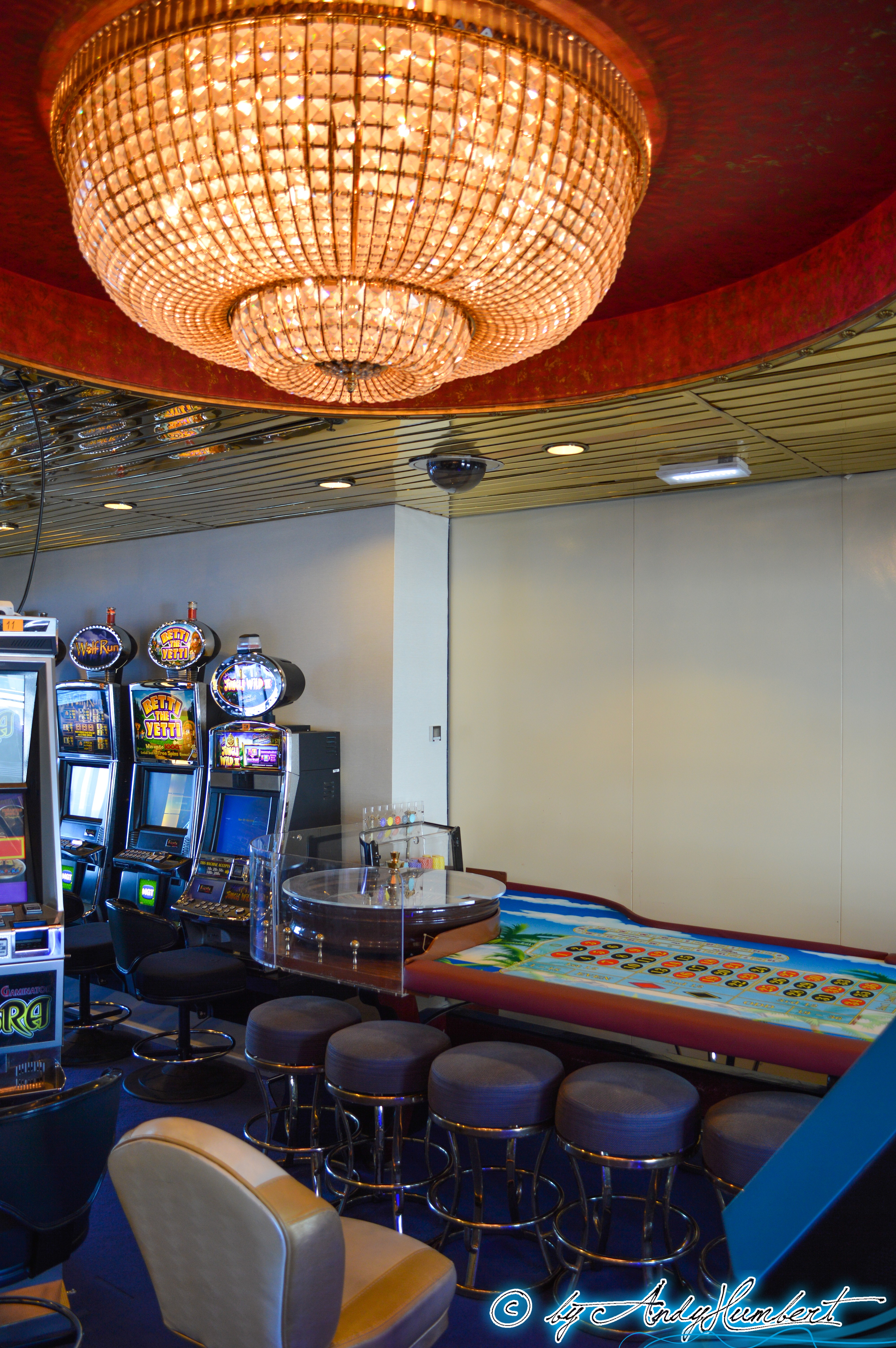 Casino (pont 5 Dionyssos)