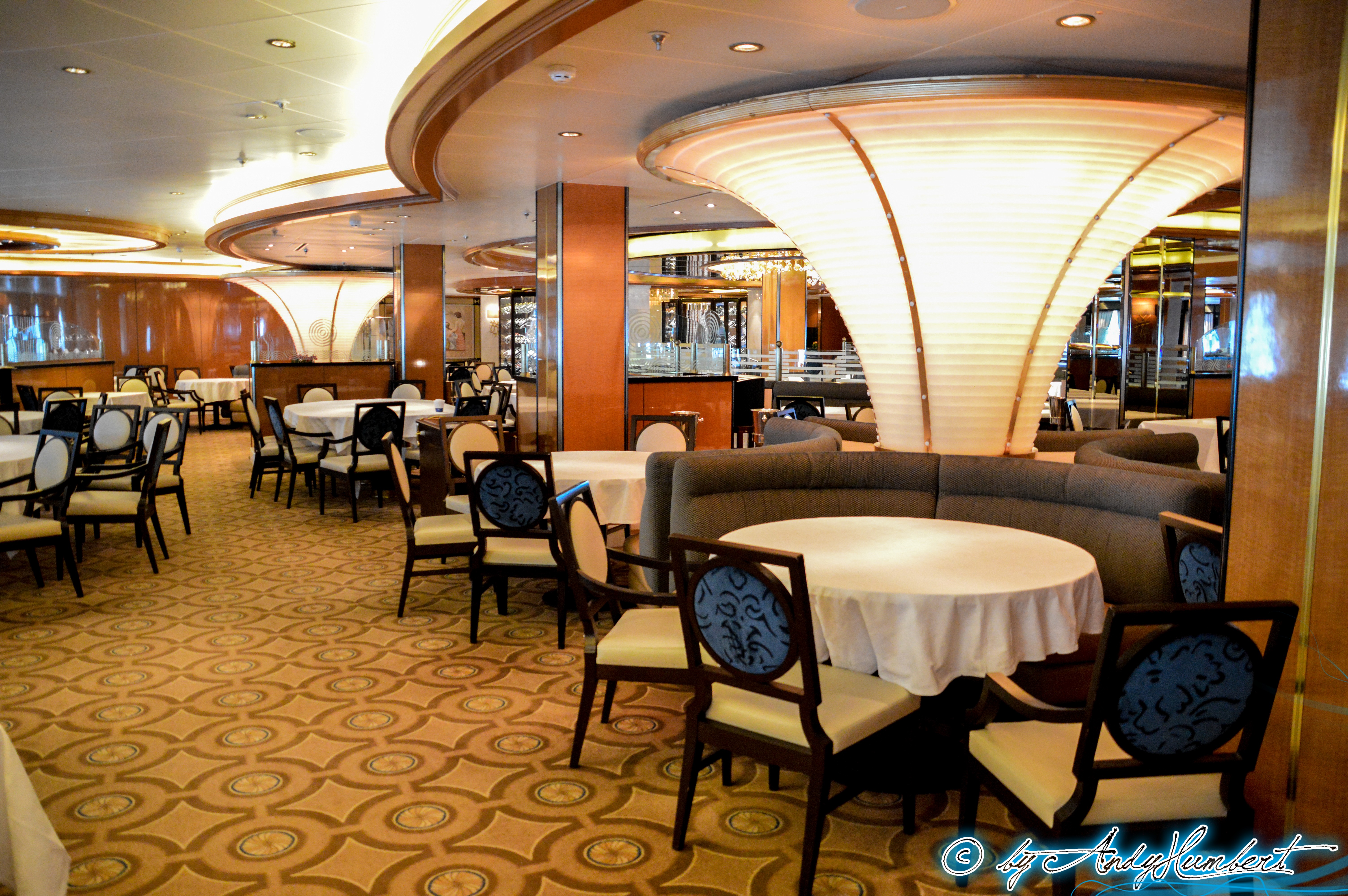 Symphony Dining Room (pont 5)