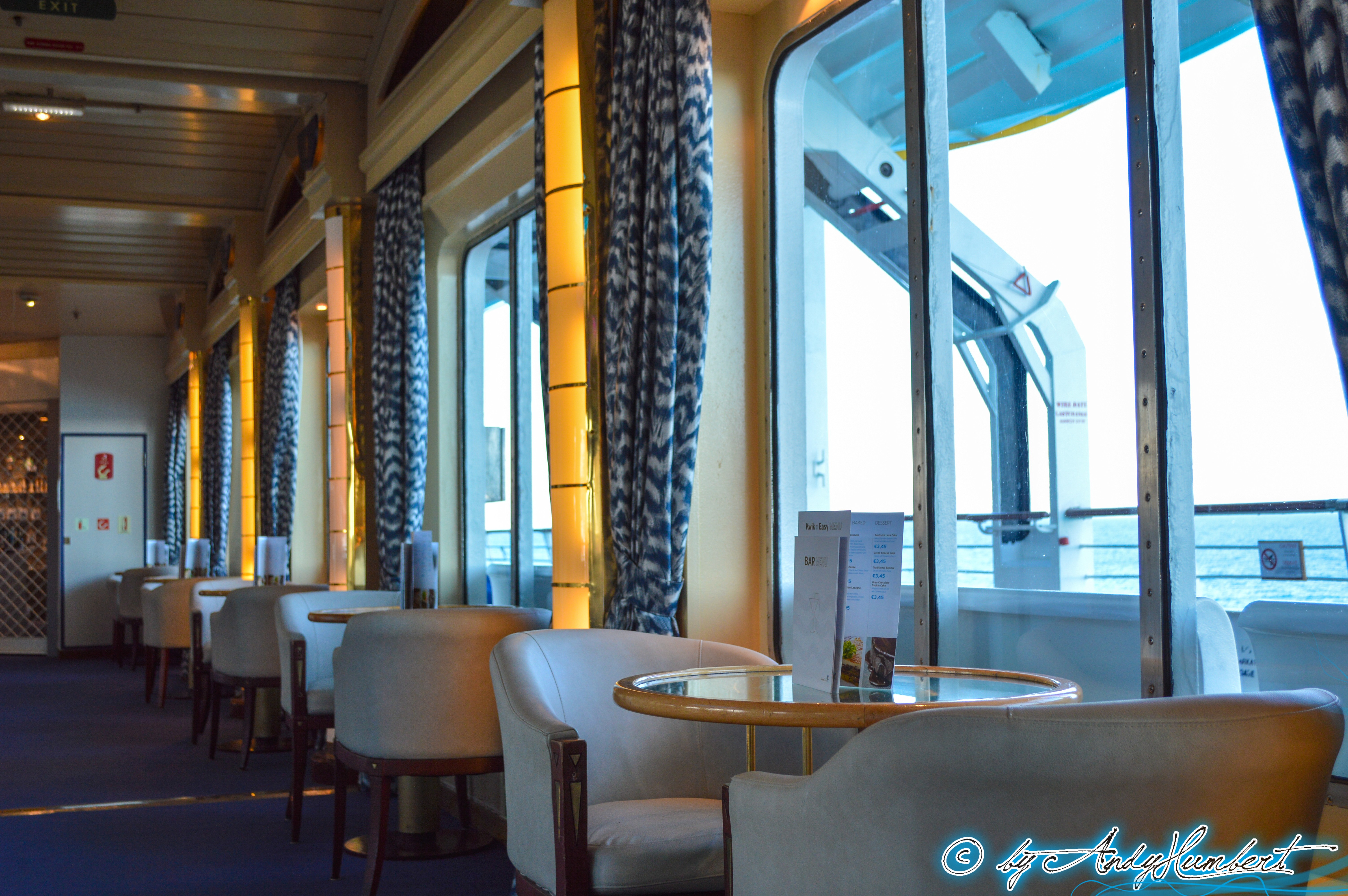 Eros Lounge (pont 5 Dionyssos)