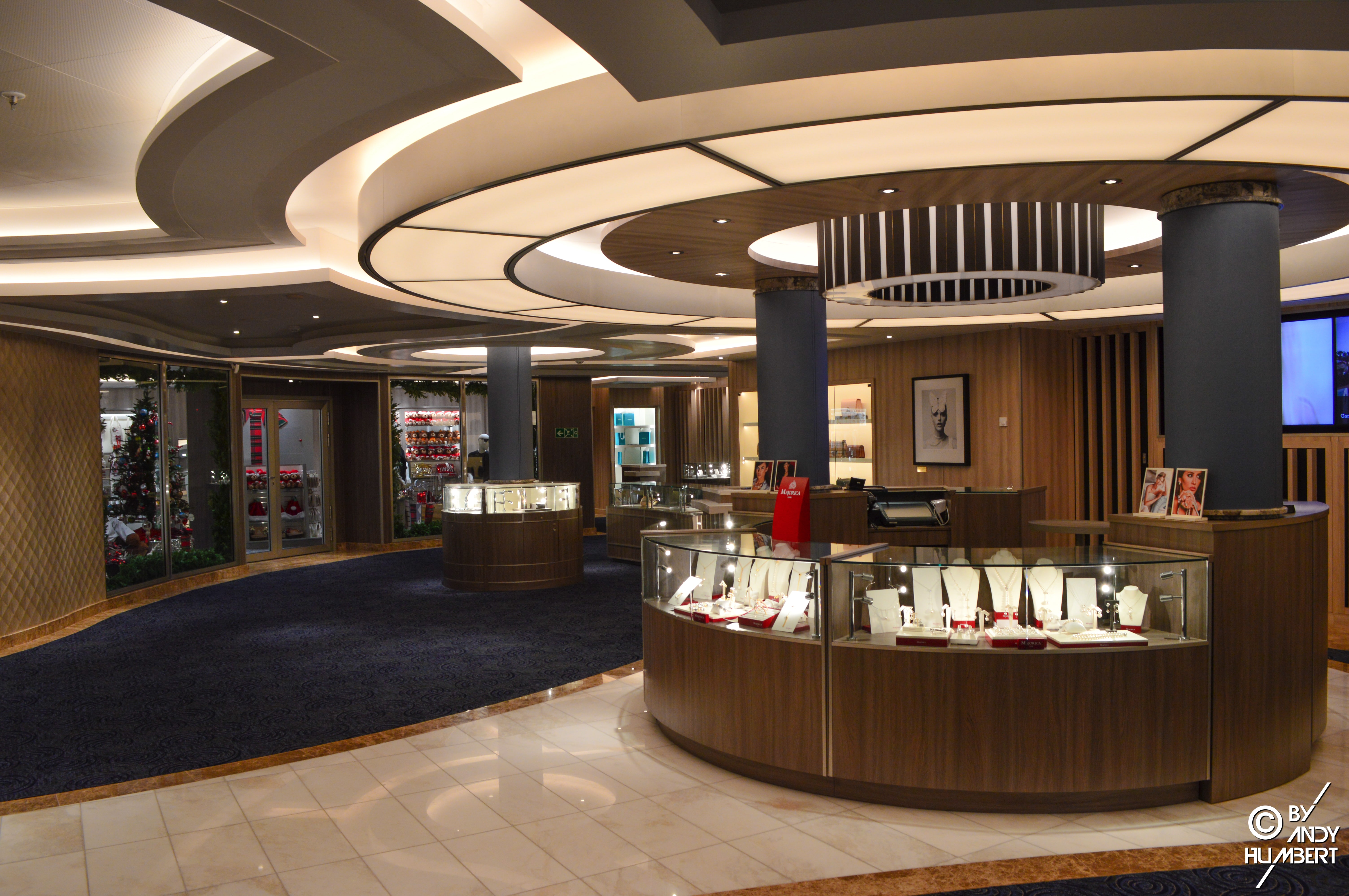 Shops of Princess (pont 7 Promenade)