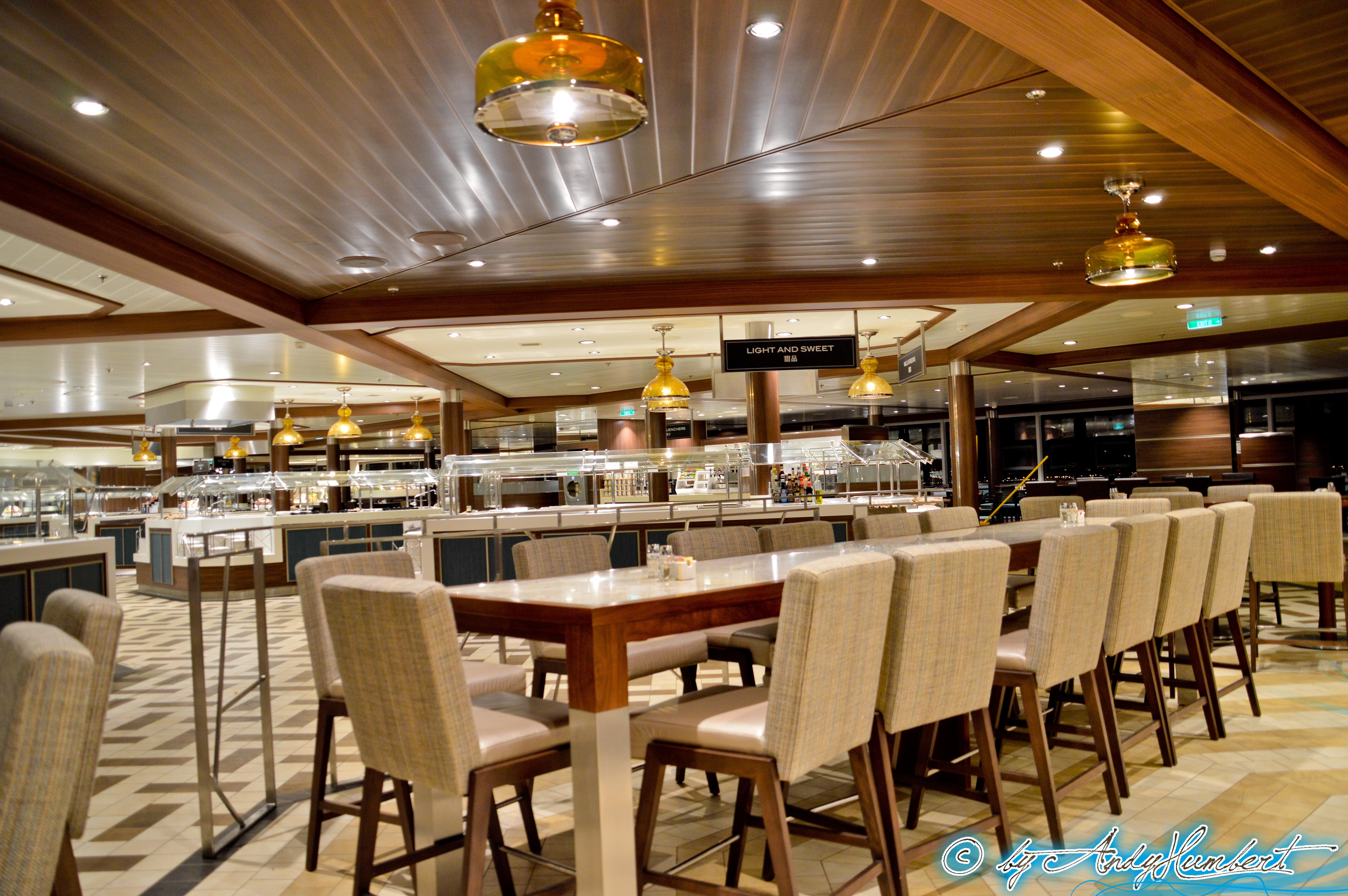 Windjammer Marketplace (pont 14)