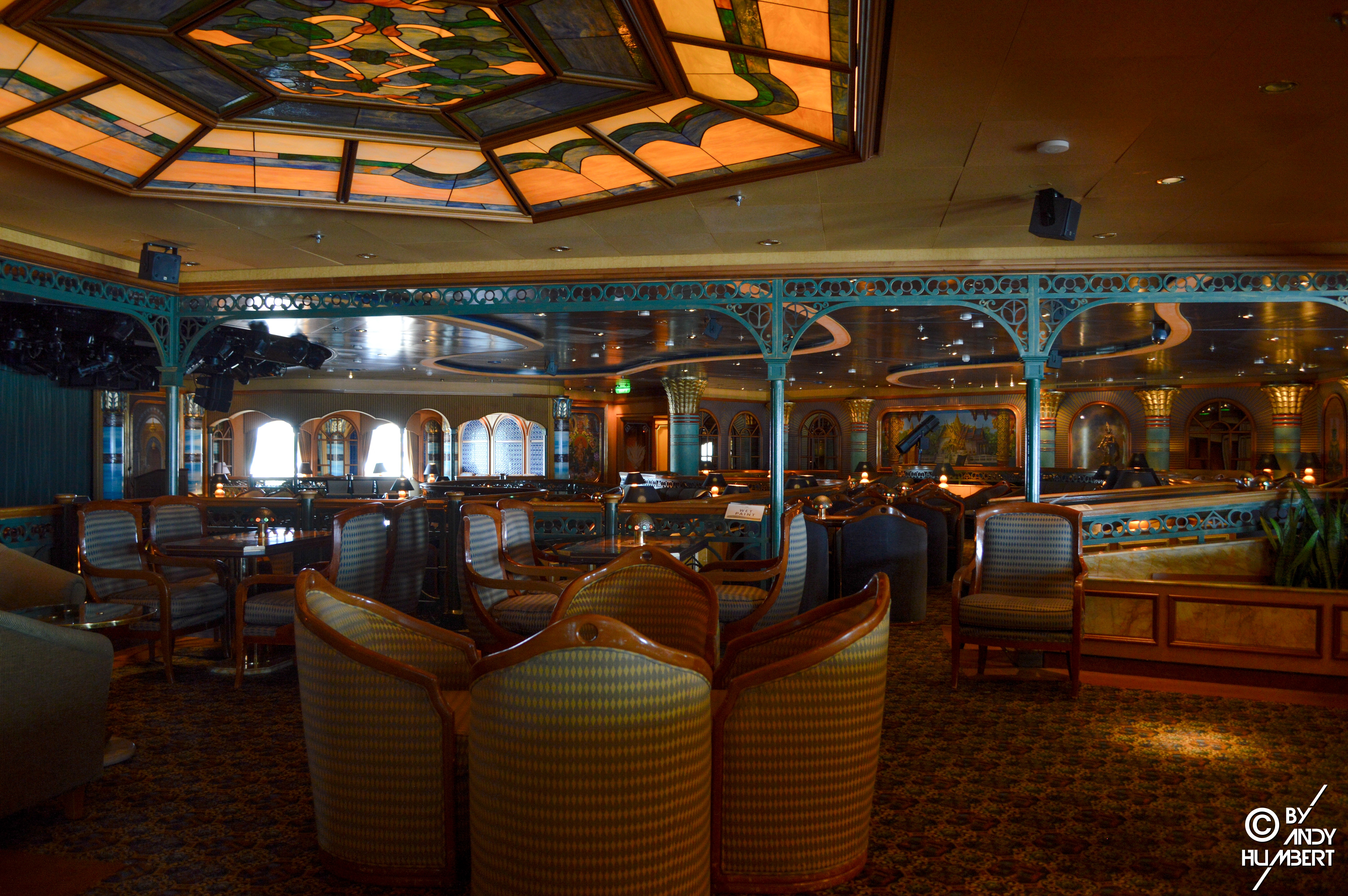 Explorers Lounge (pont 7)