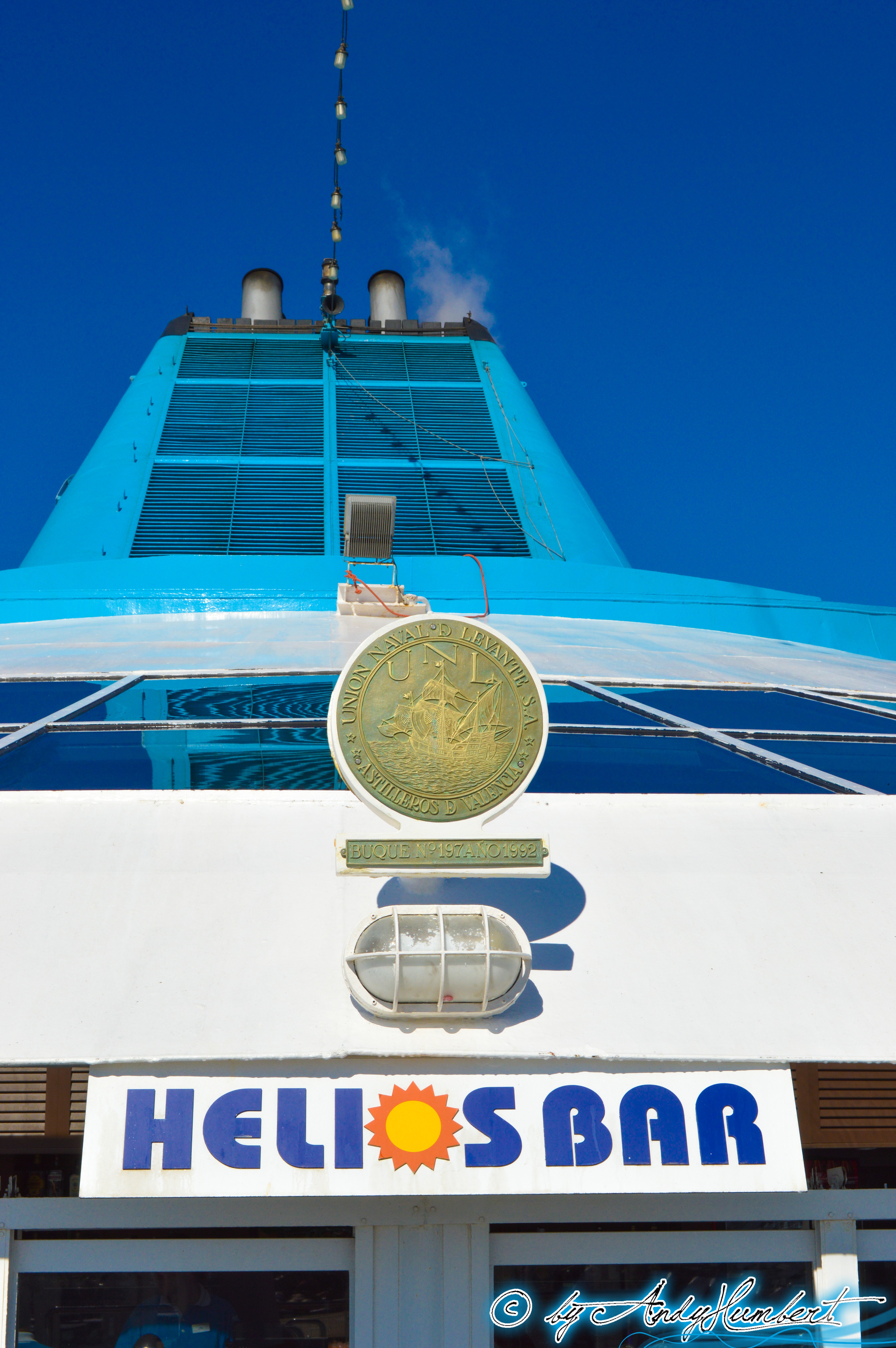 Helios Bar (pont 8 Ouranos)